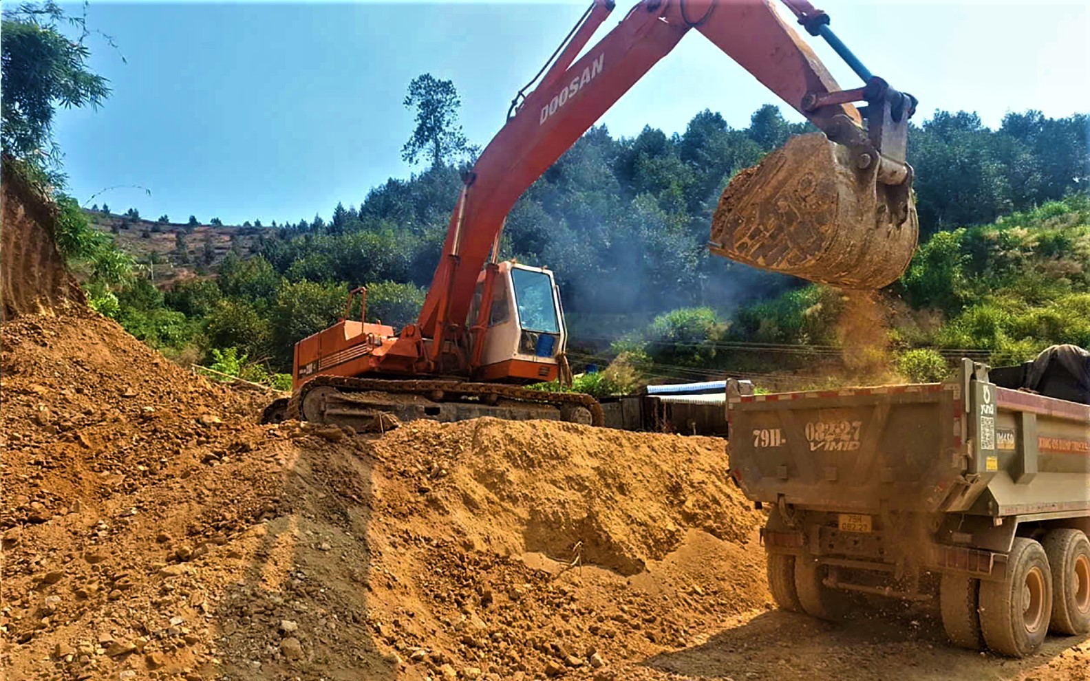 Khánh Hòa cần tập trung tháo gỡ vướng mắc dự án đường liên vùng- Ảnh 4.