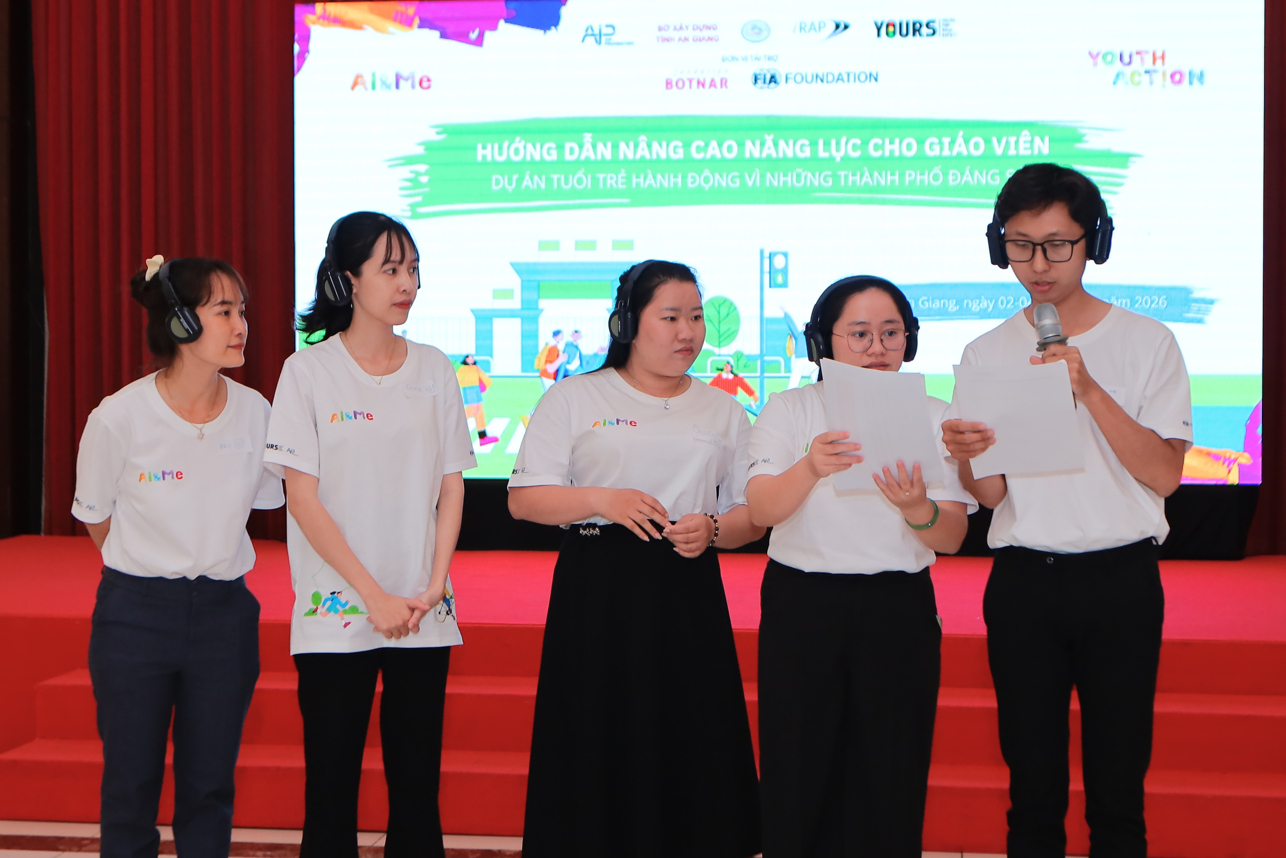 Ứng dụng công cụ số trong đào tạo ATGT, lan tỏa tới hàng chục trường học miền Tây- Ảnh 4. Ứng dụng công cụ số trong đào tạo ATGT, lan tỏa tới hàng chục trường học miền Tây- Ảnh 4.