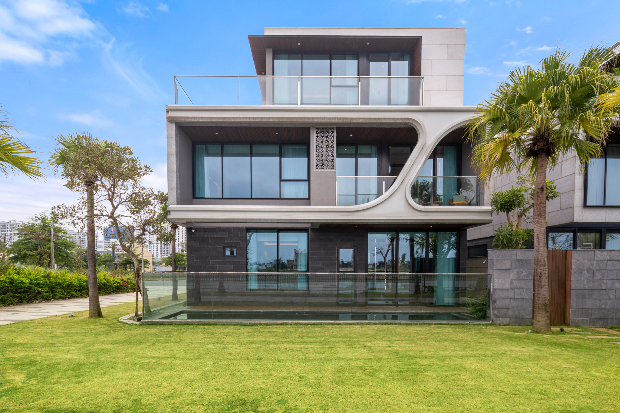 Chuẩn mực quốc tế tại căn hộ thế hệ mới Regal Complex- Ảnh 1.