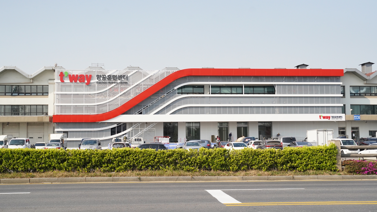 T&rsquo;way Air n&acirc;ng cao dịch vụ kh&aacute;ch h&agrave;ng với văn ph&ograve;ng b&aacute;n v&eacute; mới tại Ph&uacute; Quốc- Ảnh 2.