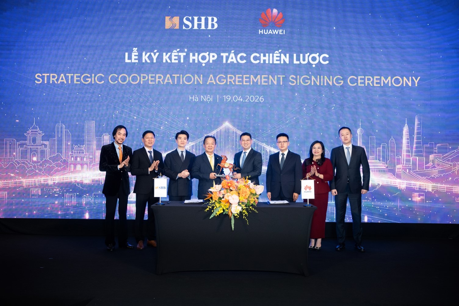 SHB hợp t&aacute;c chiến lược với Huawei: Bứt ph&aacute; c&ocirc;ng nghệ, kiến tạo ng&acirc;n h&agrave;ng tương lai- Ảnh 1.