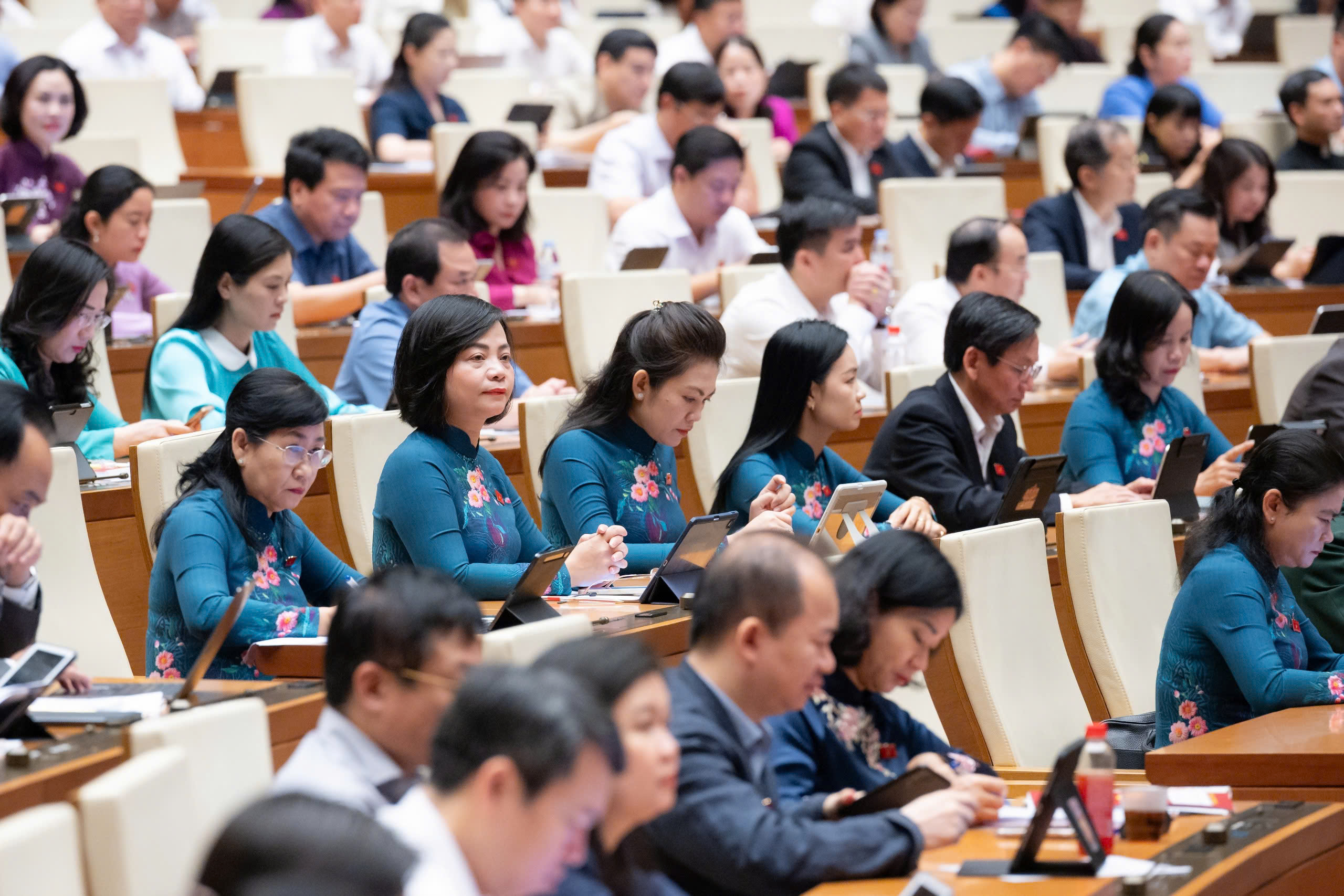 Ph&oacute; Thủ tướng: Ổn định kinh tế vĩ m&ocirc; l&agrave; nền tảng cho tăng trưởng cao, bền vững- Ảnh 3.