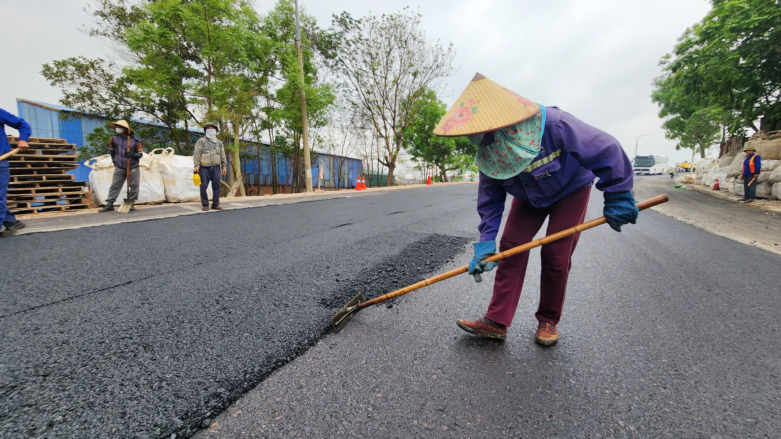 Người d&acirc;n Bắc Ninh đồng thuận hiến đất tiền tỷ, dự &aacute;n mở rộng tỉnh lộ 296 về đ&iacute;ch sớm- Ảnh 6.