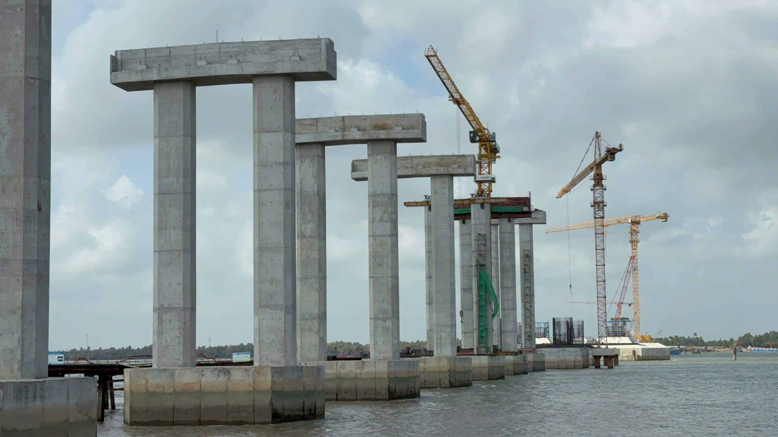 Hiện thực h&oacute;a kế hoạch h&agrave;nh động của Bộ X&acirc;y dựng: Từ đ&agrave;o tạo gắn với c&ocirc;ng trường- Ảnh 1.