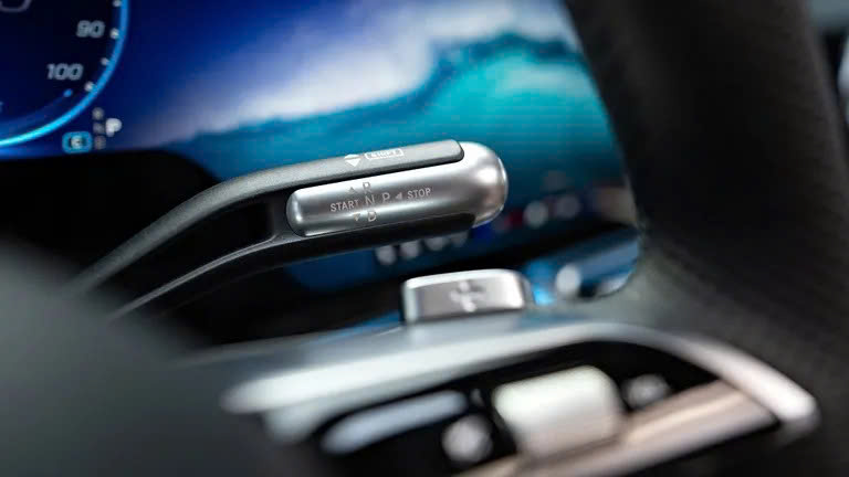 Mercedes C-Class EV 2027 tăng tốc như xe thể thao- Ảnh 6.