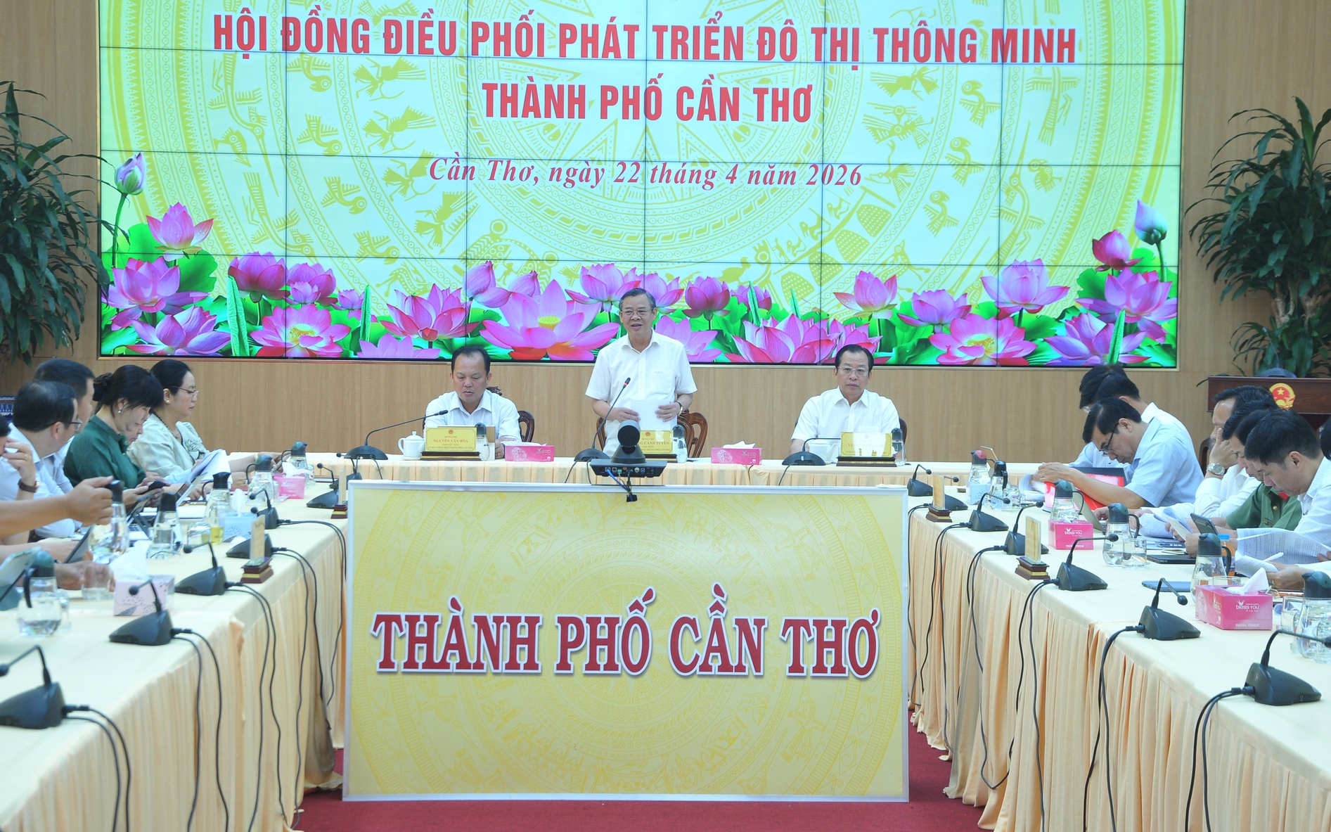 Cần Thơ định hình đô thị thông minh lấy dữ liệu làm nền tảng, AI làm động lực - Ảnh 10.