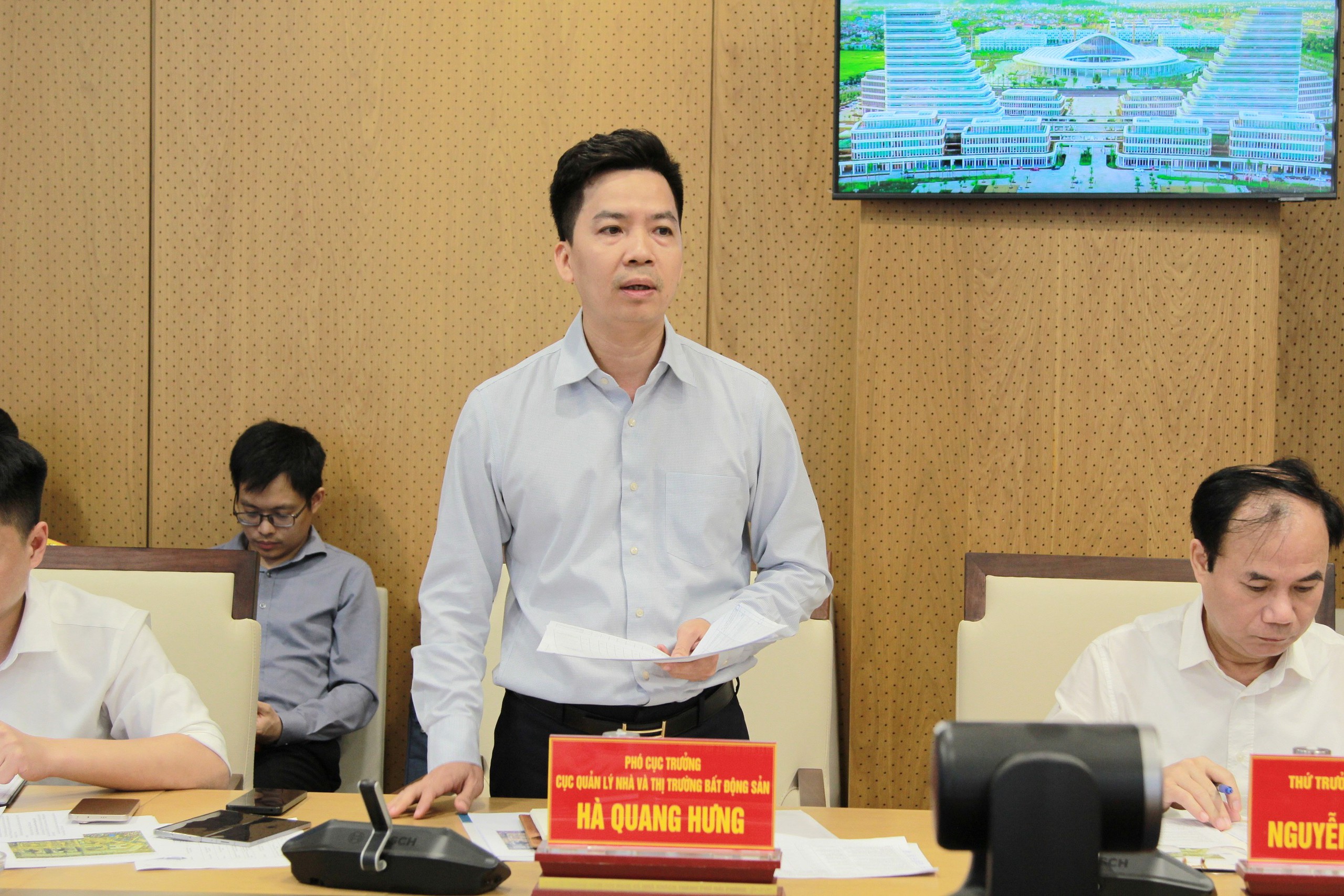 Thứ trưởng Nguyễn Văn Sinh: Hải Phòng cần chủ động để hoàn thành 6.700 căn nhà ở xã hội- Ảnh 5.