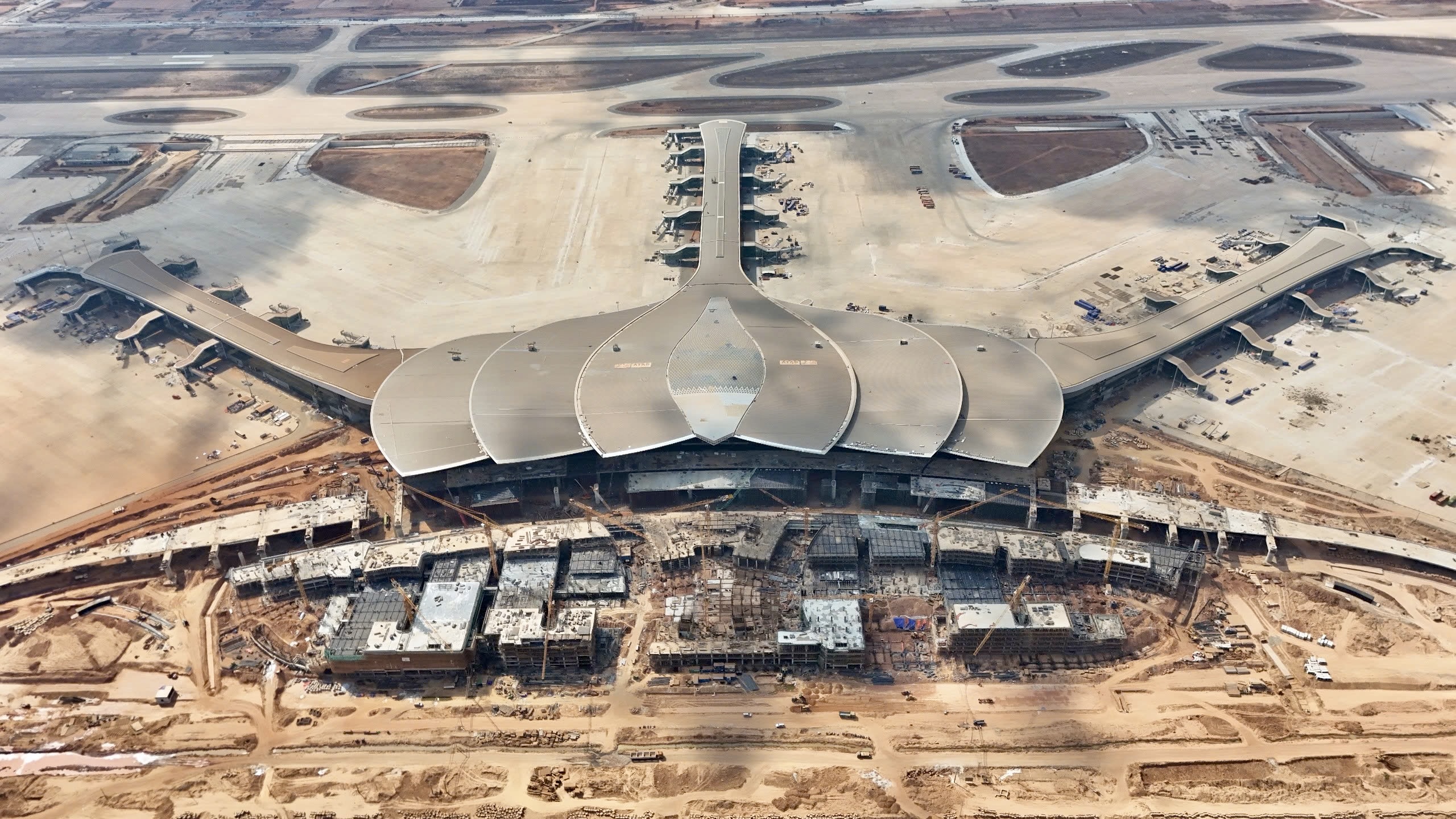 Đồng Nai - &ldquo;Mắt x&iacute;ch v&agrave;ng&rdquo; của hạ tầng li&ecirc;n v&ugrave;ng, bệ ph&oacute;ng cho cực tăng trưởng mới- Ảnh 4.