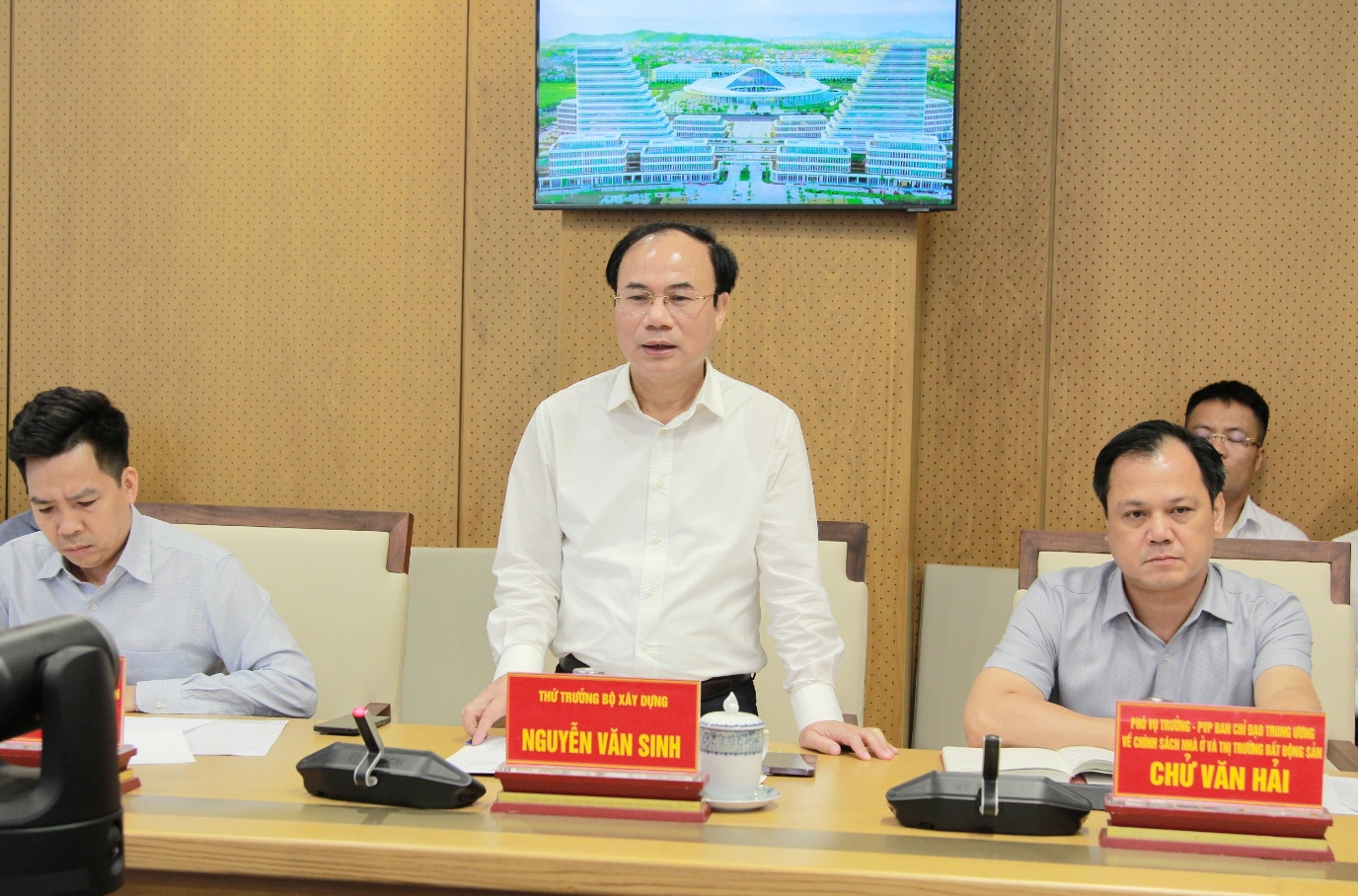 Thứ trưởng Nguyễn Văn Sinh: Hải Phòng cần chủ động để hoàn thành 6.700 căn nhà ở xã hội- Ảnh 2.