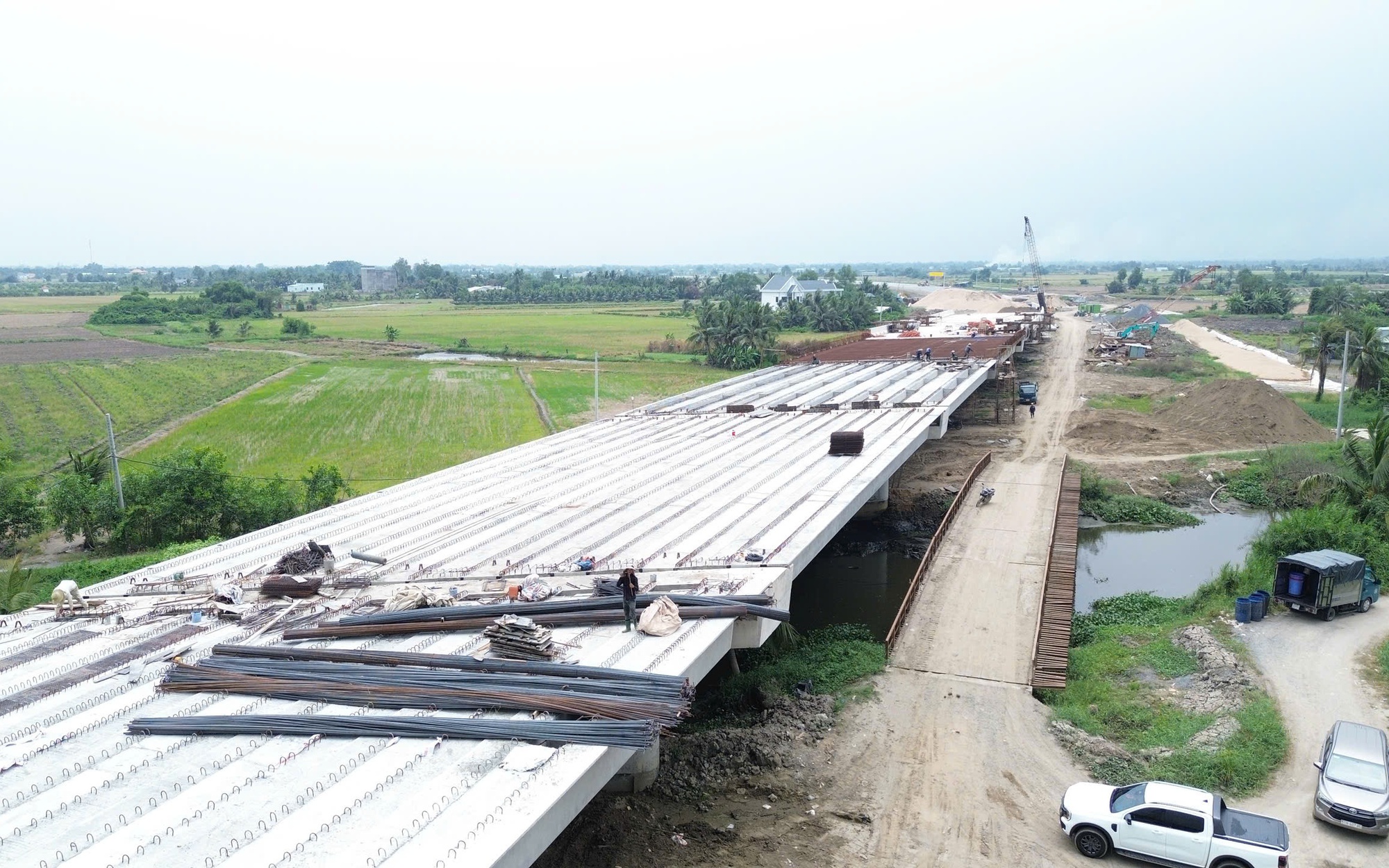 V&agrave;nh đai 3 TP.HCM tăng tốc về đ&iacute;ch: Đoạn sắp th&ocirc;ng xe, đoạn vẫn dang dở