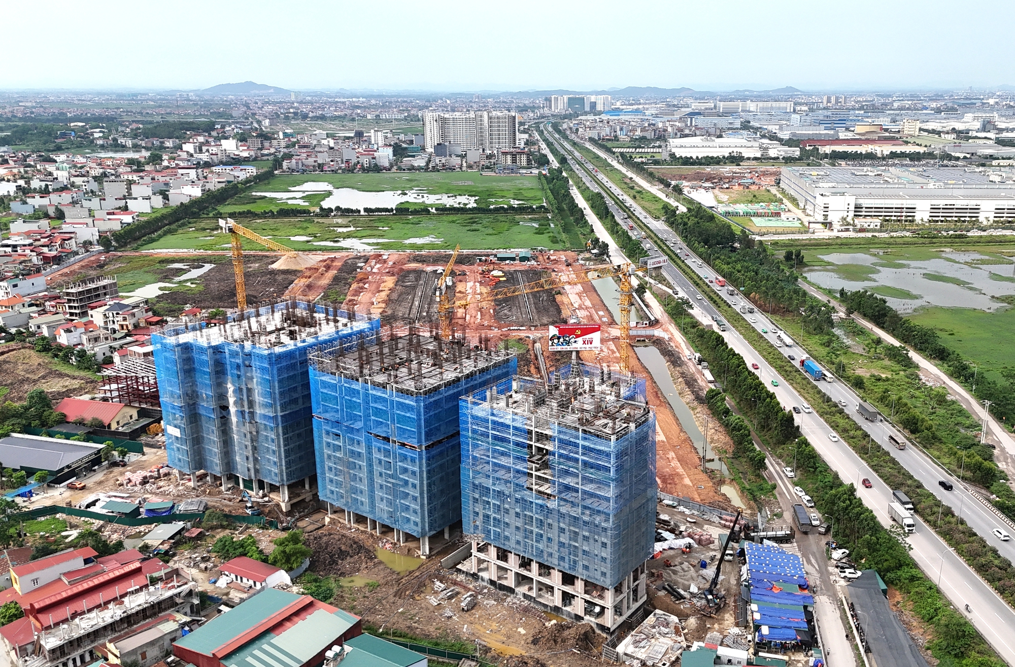 Cận cảnh dự án nhà ở xã hội có cả nhà để xe cho người thu nhập thấp tại Bắc Ninh- Ảnh 6.