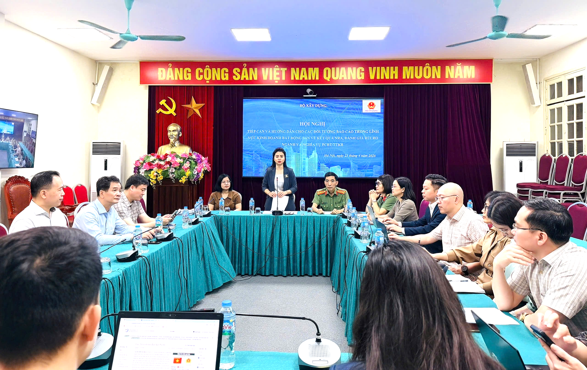 Tăng cường nhận diện rủi ro rửa tiền trong bất động sản- Ảnh 2.