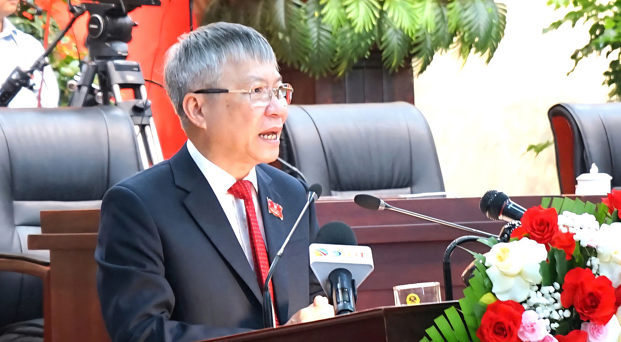 Ph&ecirc; chuẩn kết quả bầu Chủ tịch, Ph&oacute; chủ tịch HĐND th&agrave;nh phố Đ&agrave; Nẵng- Ảnh 1.