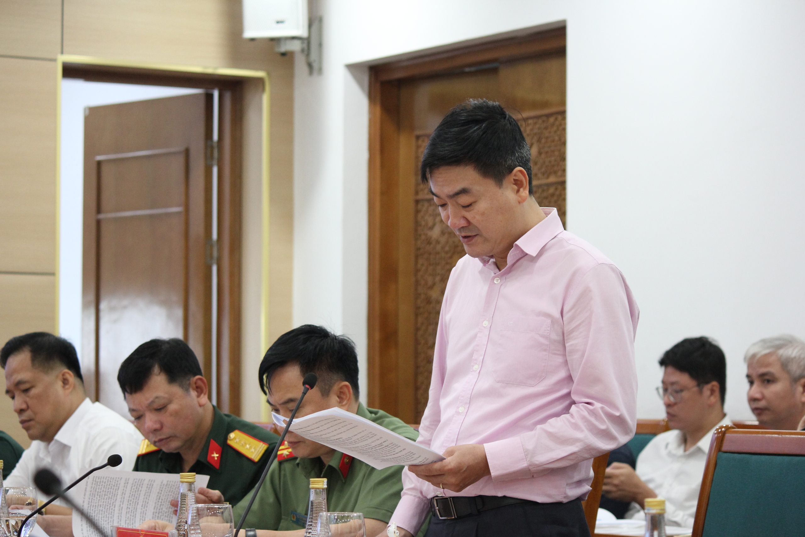 Thứ trưởng Nguyễn Văn Sinh yêu cầu đẩy nhanh tiến độ nhà ở xã hội tại Quảng Ninh- Ảnh 4.