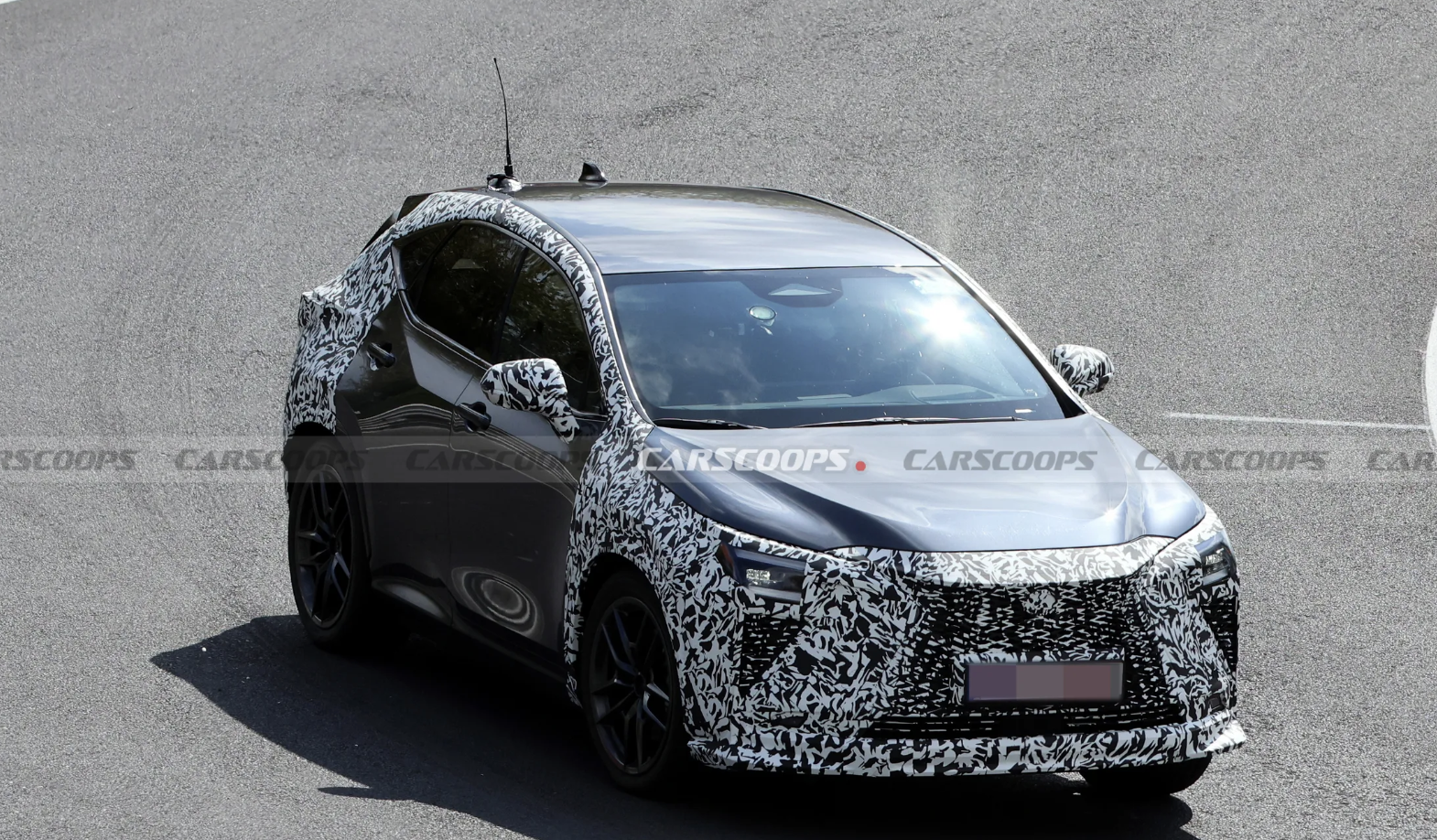 Lexus NX chuẩn bị có bản nâng cấp- Ảnh 2.