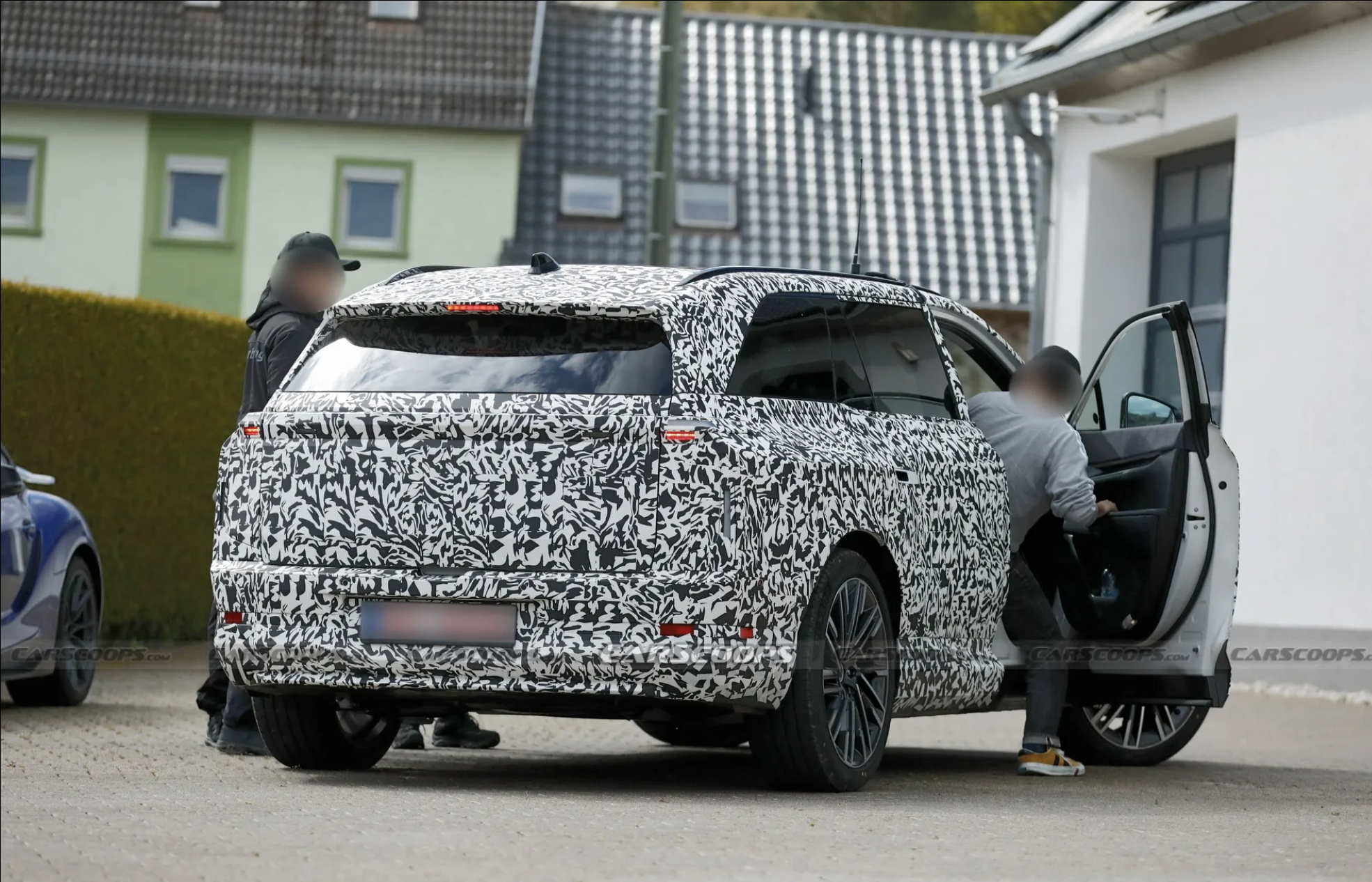 Xe sang 7 chỗ thuần điện Lexus TZ lần đầu lộ diện- Ảnh 3.