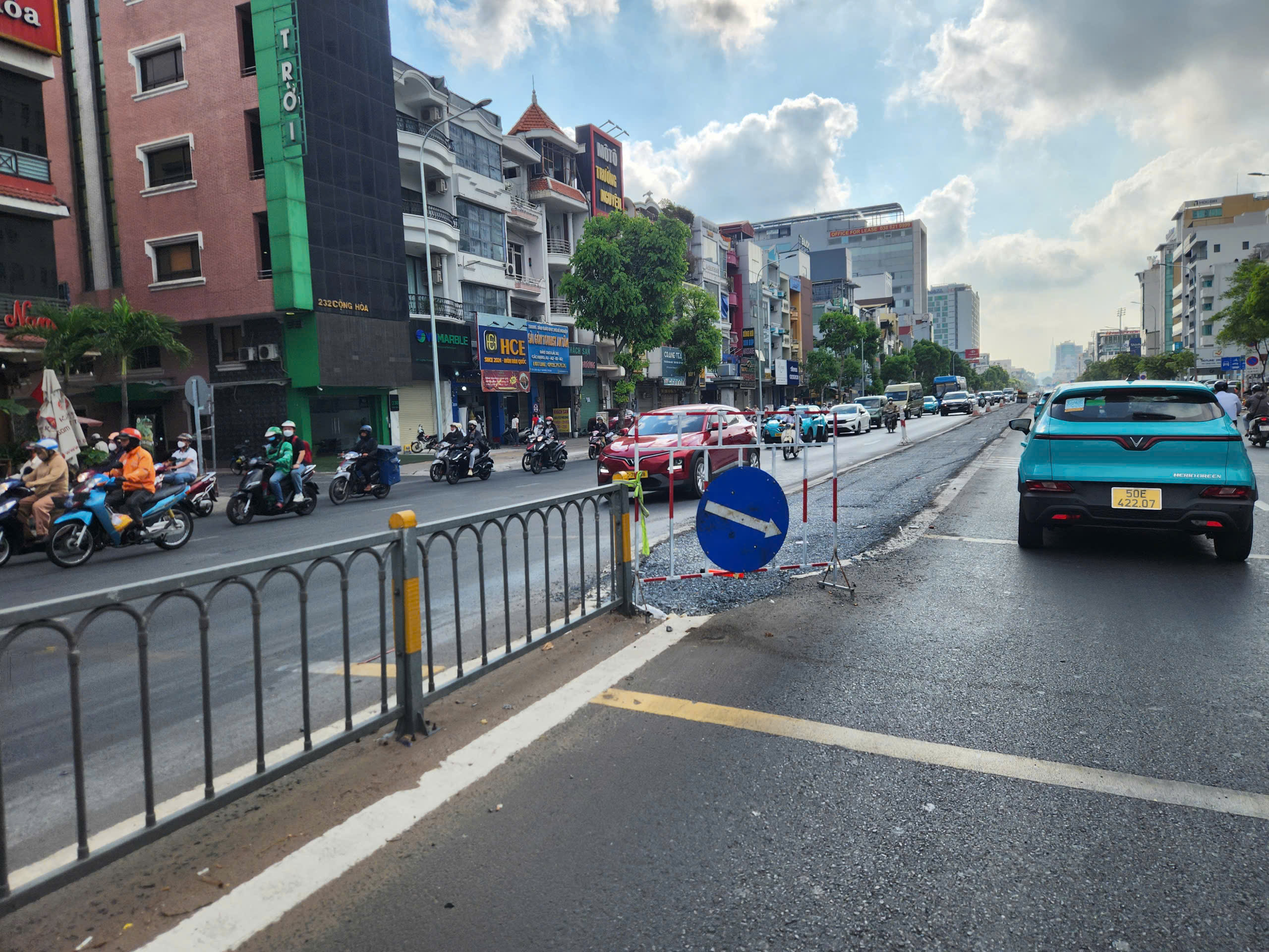 TP.HCM tổ chức "l&agrave;n trung t&acirc;m linh hoạt" tr&ecirc;n đường Cộng H&ograve;a thế n&agrave;o?- Ảnh 1.