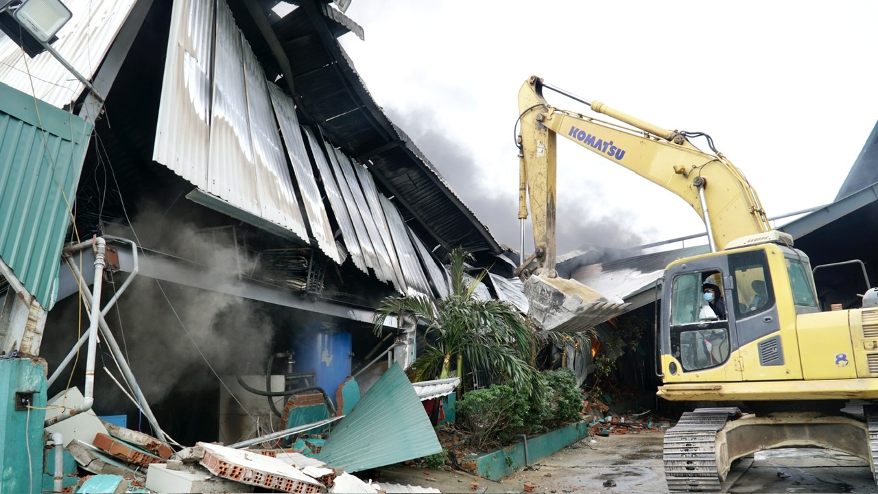 Gia Lai: Ch&aacute;y lớn tại hai doanh nghiệp trong Khu c&ocirc;ng nghiệp Nhơn Hội- Ảnh 6.