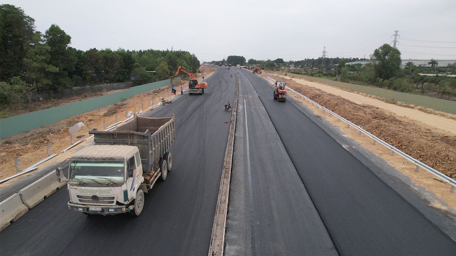 Diện mạo tuyến cao tốc Bi&ecirc;n H&ograve;a - Vũng T&agrave;u trước giờ vận h&agrave;nh khai th&aacute;c- Ảnh 12.