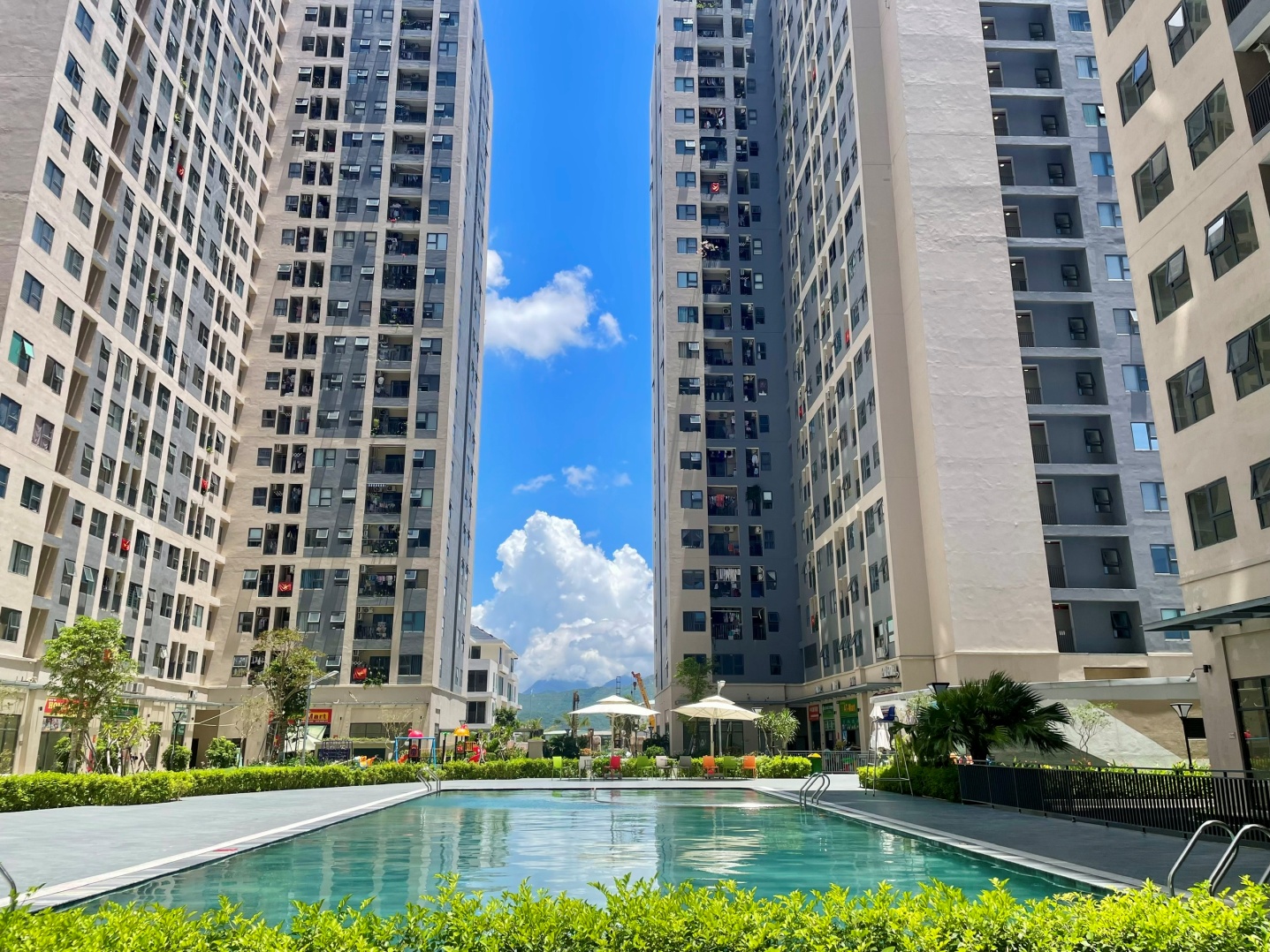 Bộ Xây dựng yêu cầu tăng tốc xây nhà ở xã hội, hoàn thành 158.700 căn năm 2026- Ảnh 1.