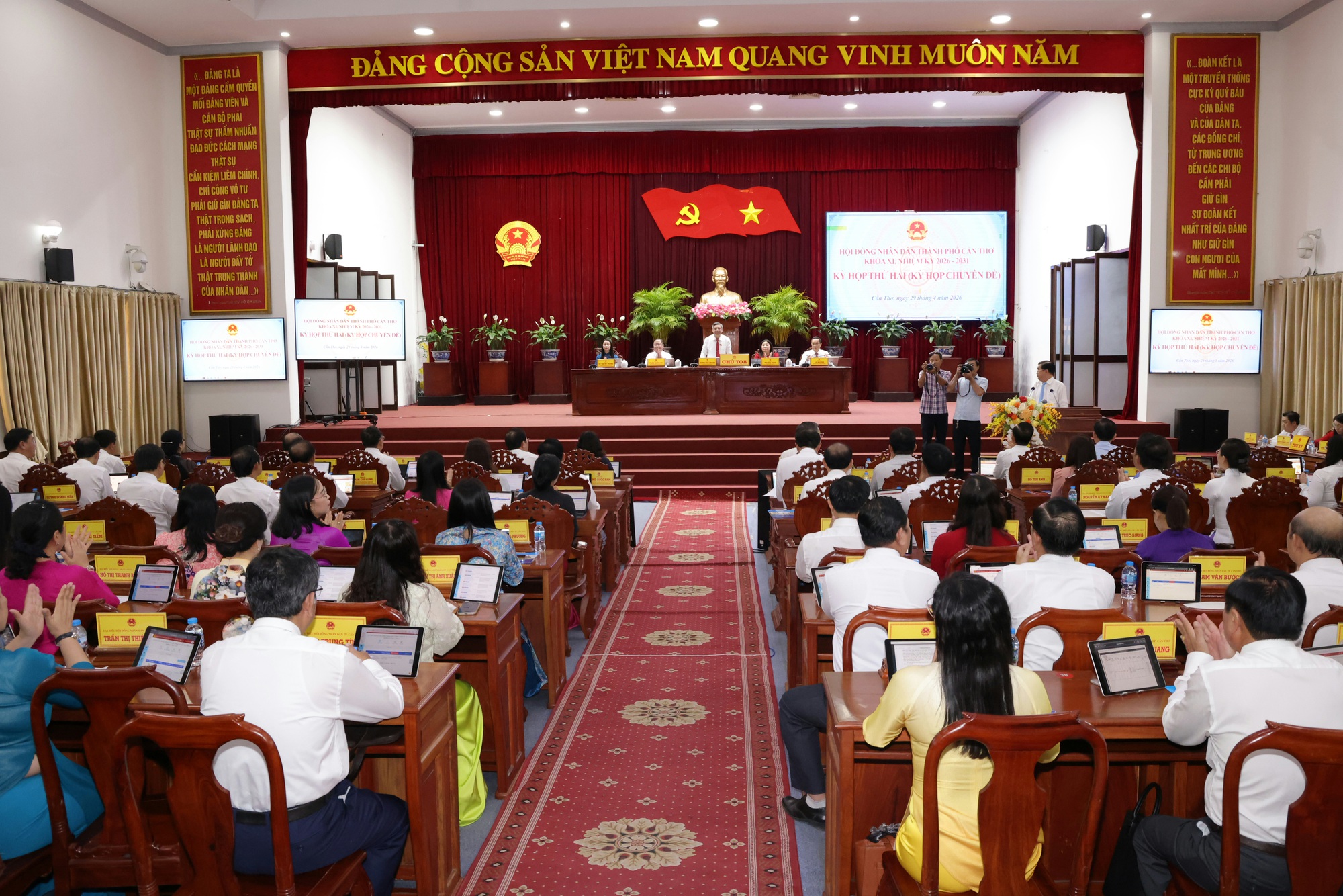 Cần Thơ thông qua 3 khu đất đấu thầu dự án hơn 800ha, tăng tốc phát triển đô thị- Ảnh 1.