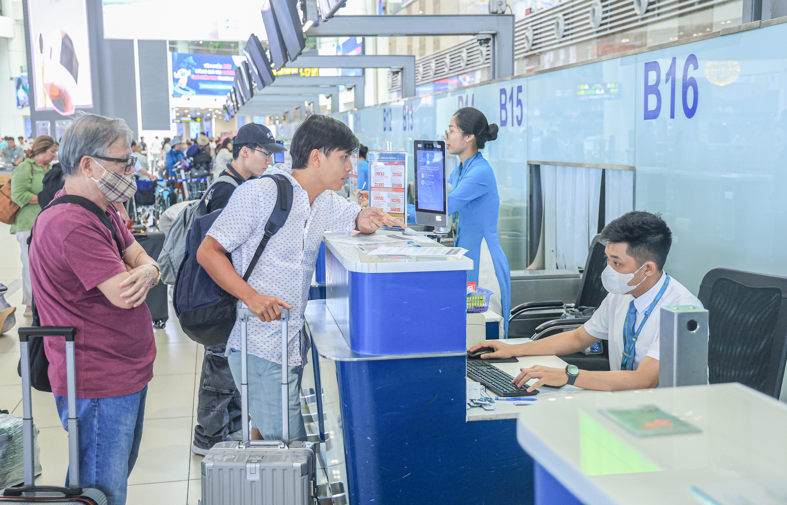 S&acirc;n bay Nội B&agrave;i sẵn s&agrave;ng đ&oacute;n 113 ngh&igrave;n lượt kh&aacute;ch ng&agrave;y cao điểm dịp lễ 30/4- Ảnh 3.