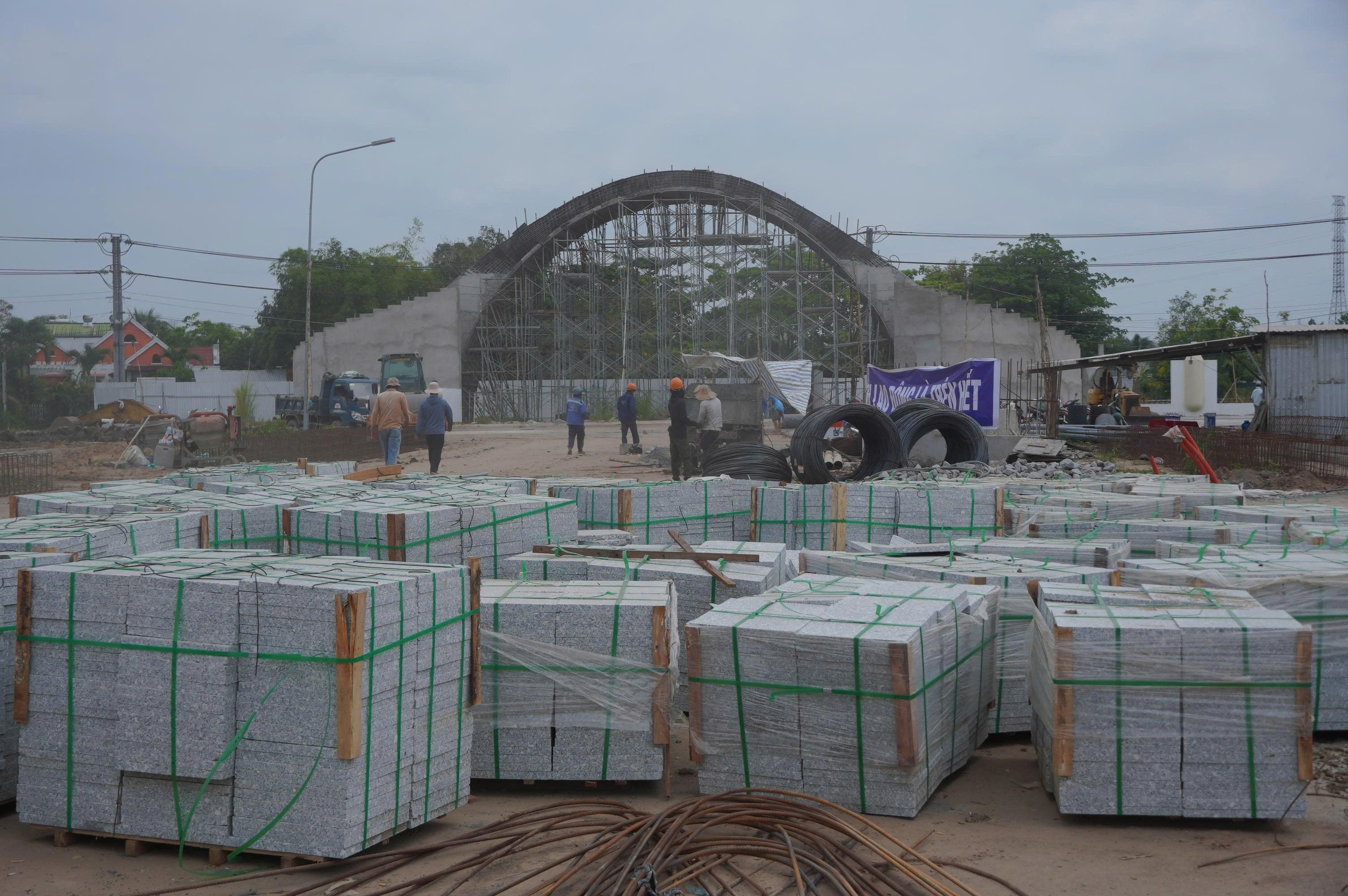 Cần Thơ đẩy nhanh tiến độ dự án bảo tồn Di tích Lộ Vòng Cung- Ảnh 3. Cần Thơ đẩy nhanh tiến độ dự án bảo tồn Di tích Lộ Vòng Cung- Ảnh 3.