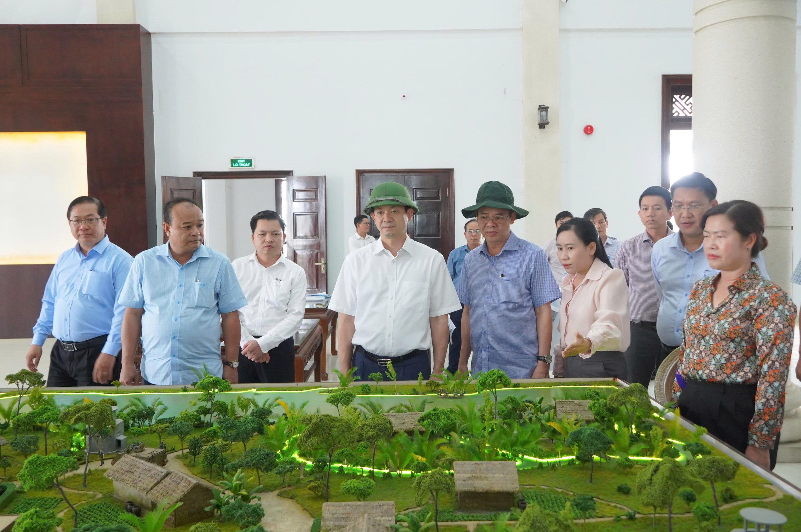 Cần Thơ đẩy nhanh tiến độ dự án bảo tồn Di tích Lộ Vòng Cung- Ảnh 1. Cần Thơ đẩy nhanh tiến độ dự án bảo tồn Di tích Lộ Vòng Cung- Ảnh 1.