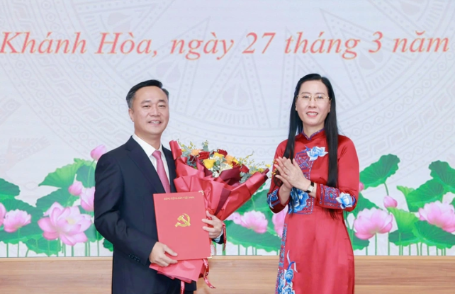 Mr. Nguyen Viet Hung appointed Deputy Secretary of Khanh Hoa Provincial Party Committee- Ảnh 1.