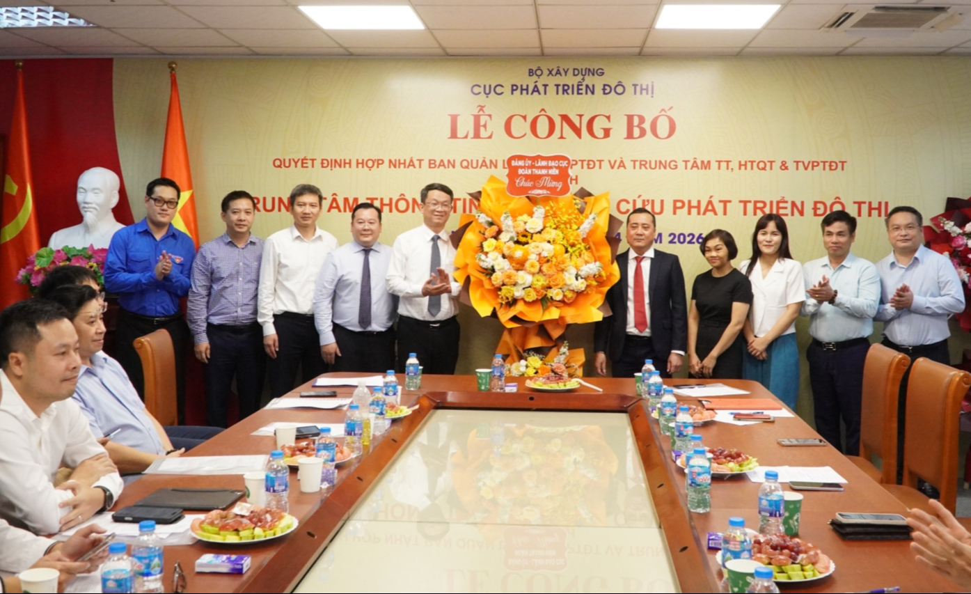 Ra mắt Trung t&acirc;m Th&ocirc;ng tin v&agrave; nghi&ecirc;n cứu ph&aacute;t triển đ&ocirc; thị- Ảnh 1.