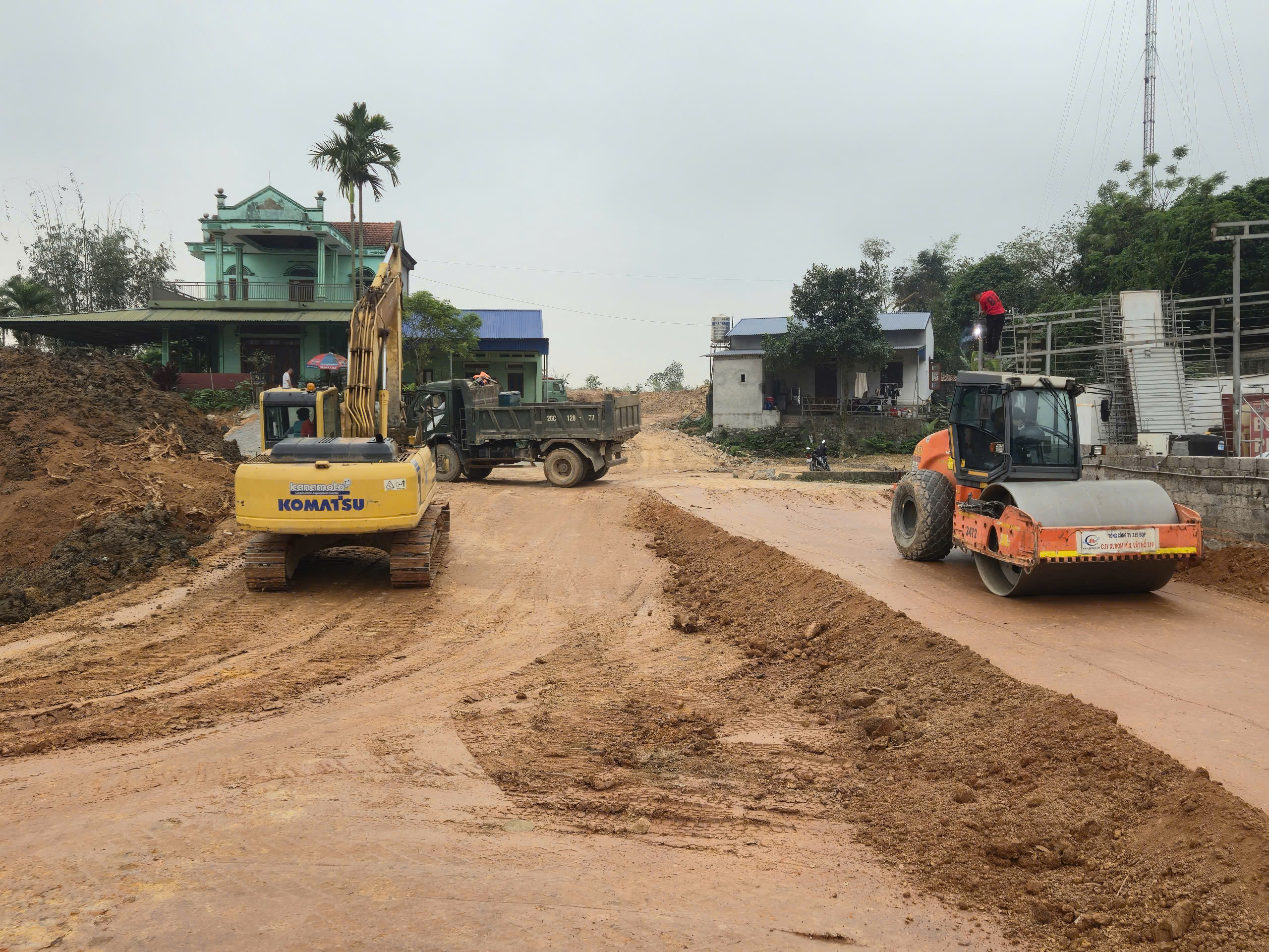 Giữ nhịp thi c&ocirc;ng giữa &ldquo;b&atilde;o gi&aacute;&rdquo; nhi&ecirc;n liệu ở c&aacute;c c&ocirc;ng tr&igrave;nh giao th&ocirc;ng Th&aacute;i Nguy&ecirc;n- Ảnh 9.