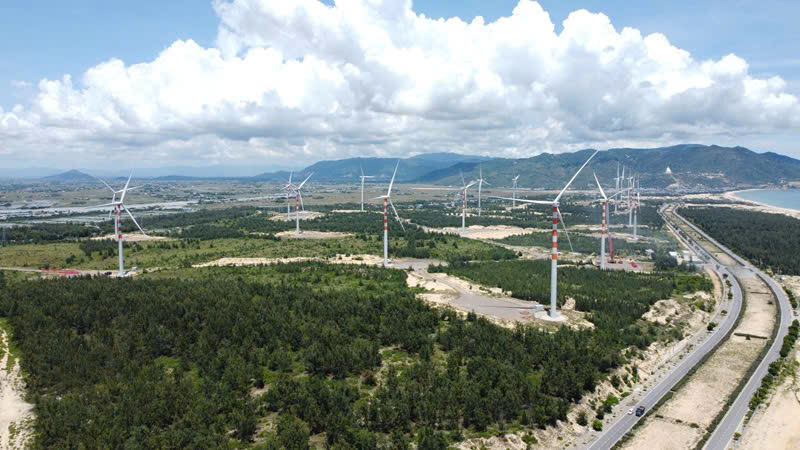Gia Lai chấp thuận nhà đầu tư hai dự án điện gió gần 15 nghìn tỷ đồng- Ảnh 1. Gia Lai chấp thuận nhà đầu tư hai dự án điện gió gần 15 nghìn tỷ đồng- Ảnh 1.