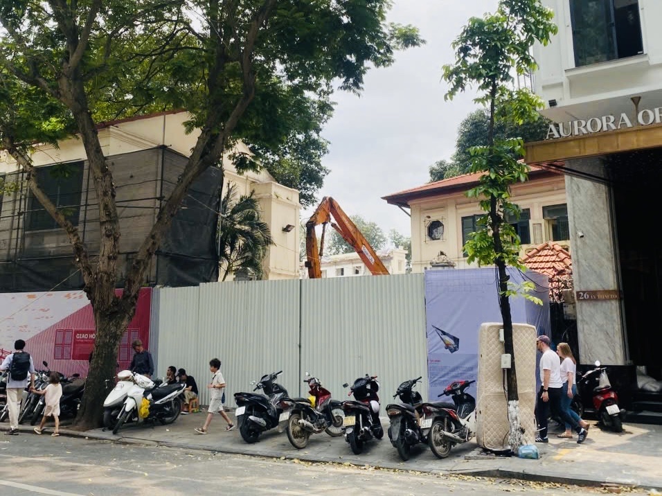 H&agrave; Nội: Gấp r&uacute;t ph&aacute; dỡ c&ocirc;ng tr&igrave;nh, chuẩn bị x&acirc;y quảng trường ph&iacute;a Đ&ocirc;ng hồ Ho&agrave;n Kiếm- Ảnh 2.