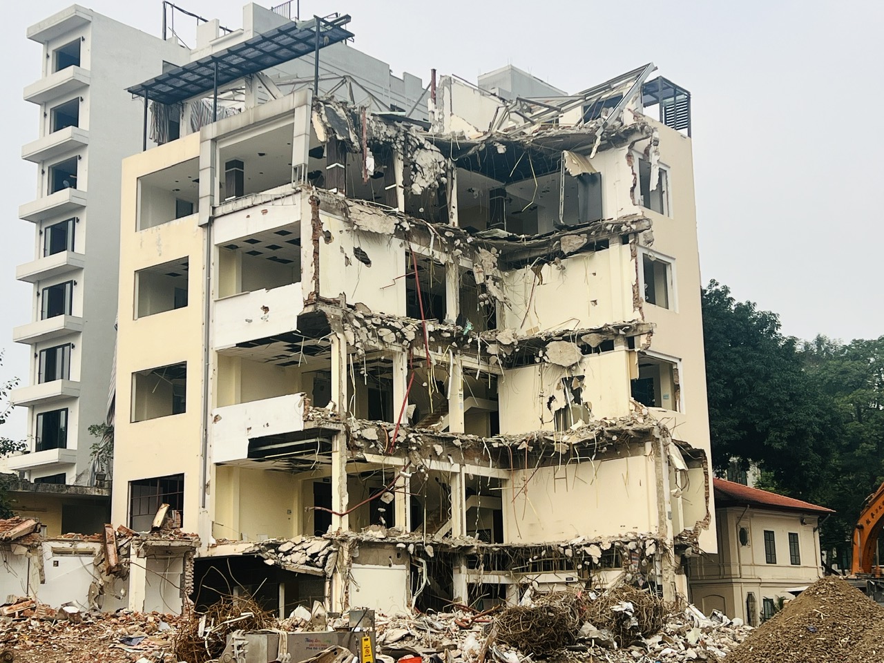 H&agrave; Nội: Gấp r&uacute;t ph&aacute; dỡ c&ocirc;ng tr&igrave;nh, chuẩn bị x&acirc;y quảng trường ph&iacute;a Đ&ocirc;ng hồ Ho&agrave;n Kiếm- Ảnh 9.