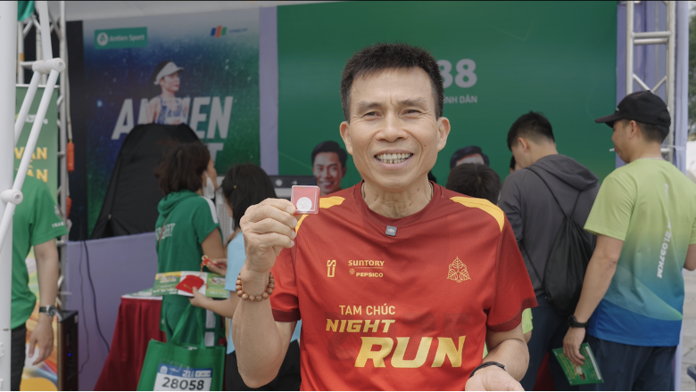 Đồng xu kỳ lân và Túi lộc may mắn gây ấn tượng tại giải Marathon Đền Hùng 2026- Ảnh 2. Đồng xu kỳ lân và Túi lộc may mắn gây ấn tượng tại giải Marathon Đền Hùng 2026- Ảnh 2.