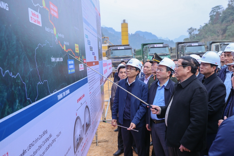 Tăng tốc bứt ph&aacute;, quyết t&acirc;m thực hiện thắng lợi Nghị quyết Đại hội lần thứ XIV của Đảng- Ảnh 4.