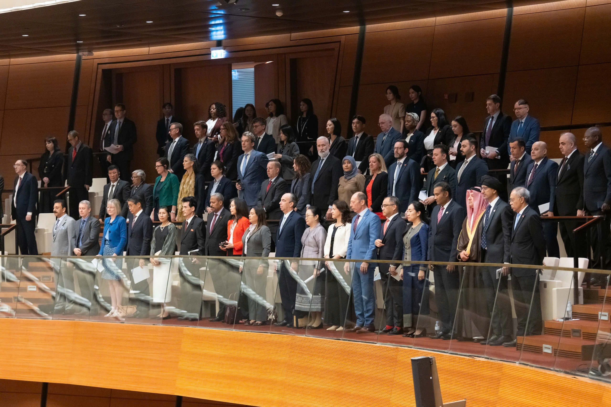 Đảm bảo hiệu quả ph&aacute;p luật kh&ocirc;ng chỉ "tốt trong văn bản" m&agrave; c&ograve;n phải "tốt trong cuộc sống"- Ảnh 1.