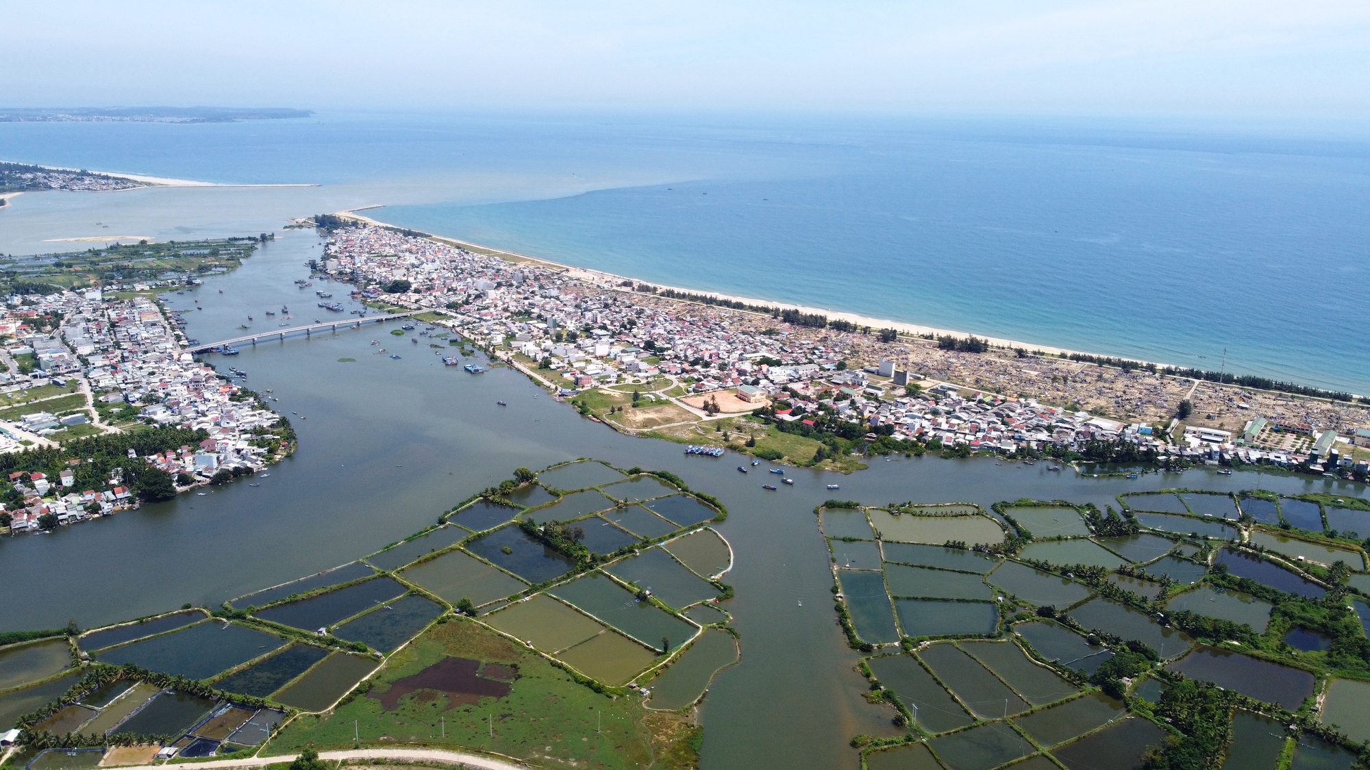 Quảng Ngãi tìm nhà đầu tư Khu đô thị sinh thái hơn 1 triệu m2- Ảnh 1.