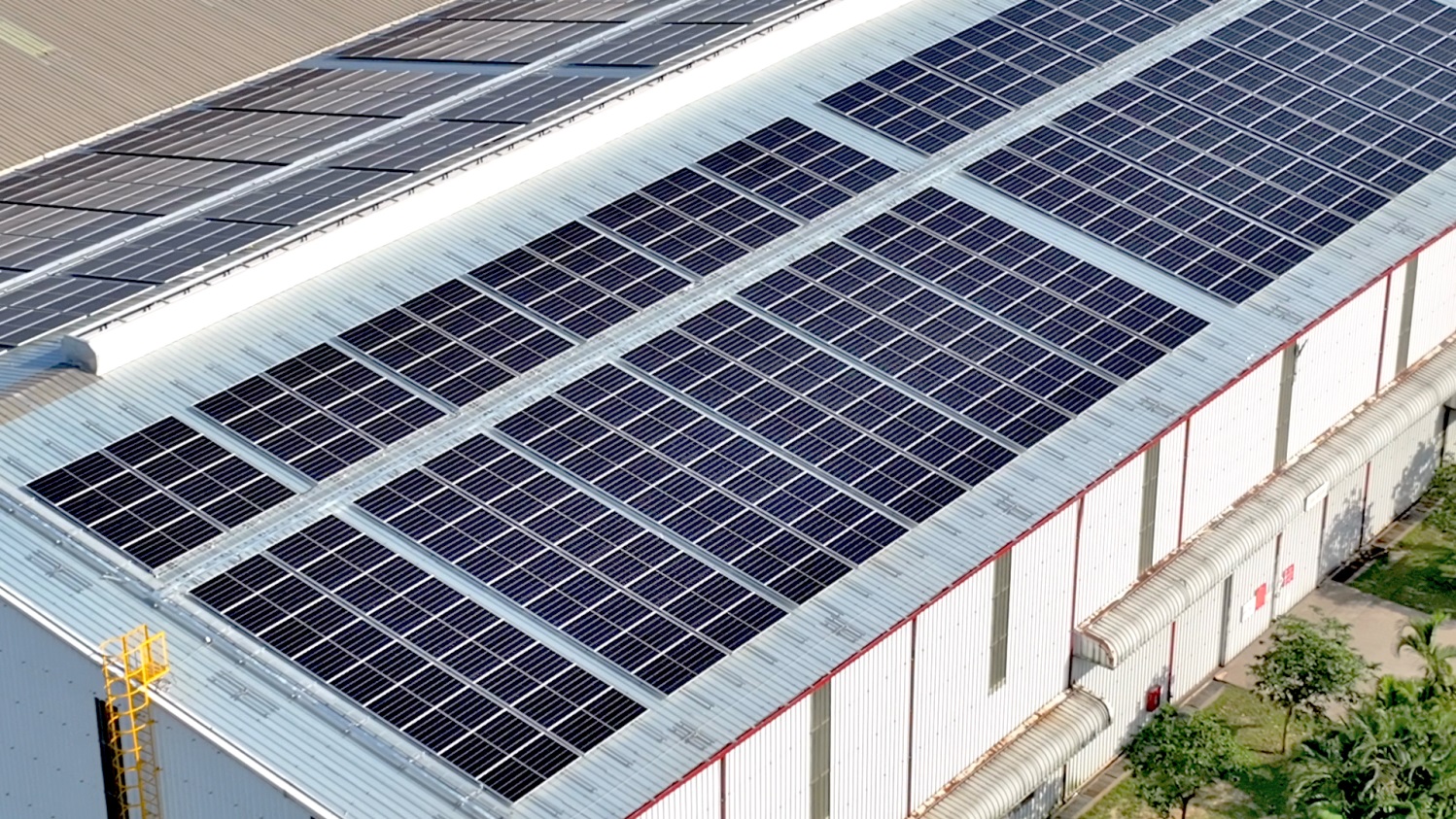 Điện mặt trời tại Cảng quốc tế Chu Lai: Giảm chi phí, gia tăng lợi ích cho khách hàng- Ảnh 2.