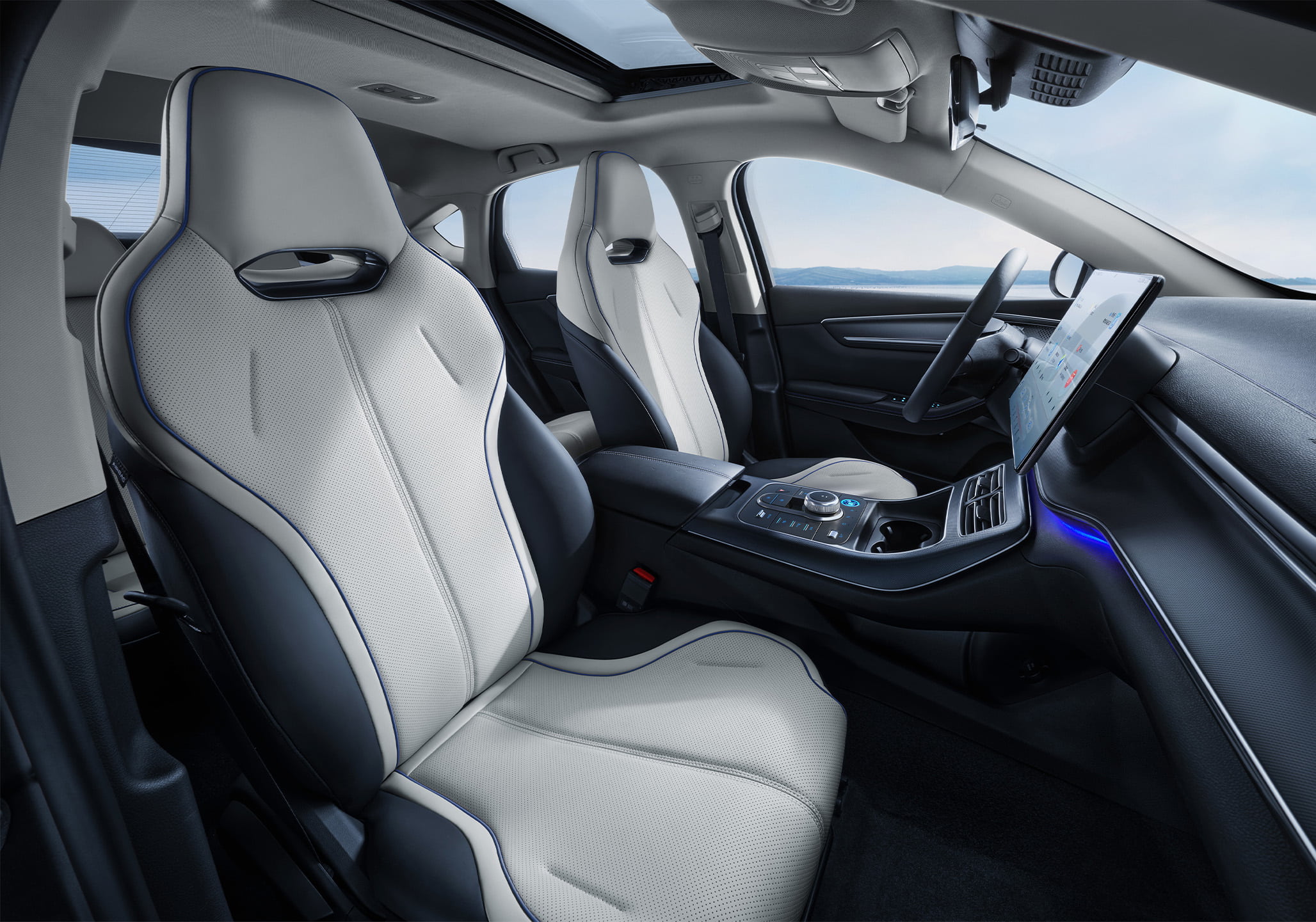 Tầm giá 600 triệu đồng, xe hybrid nào tiết kiệm nhiên liệu nhất?- Ảnh 2. Tầm giá 600 triệu đồng, xe hybrid nào tiết kiệm nhiên liệu nhất?- Ảnh 2.