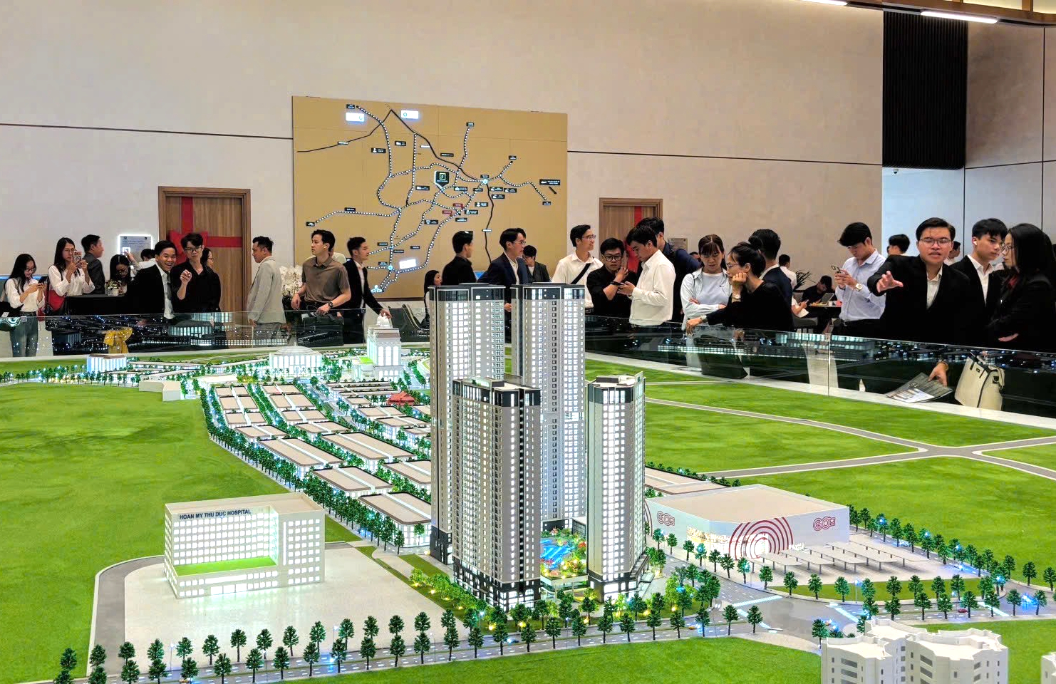 Có bao nhiêu doanh nghiệp môi giới bất động sản đang hoạt động tại Hà Nội?- Ảnh 1.