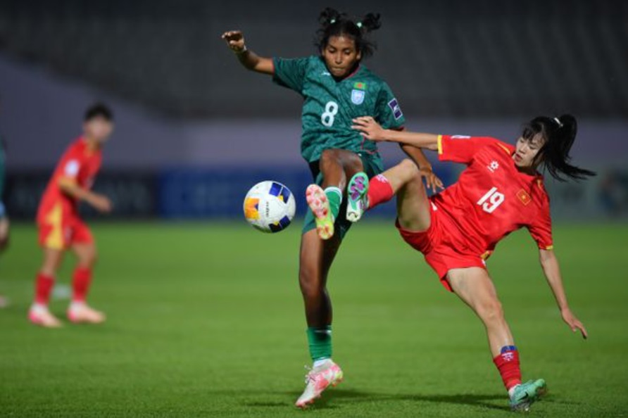 Thắng tối thiểu Bangladesh, tuyển nữ U20 Việt Nam nuôi hy vọng đi tiếp- Ảnh 2. Thắng tối thiểu Bangladesh, tuyển nữ U20 Việt Nam nuôi hy vọng đi tiếp- Ảnh 2.