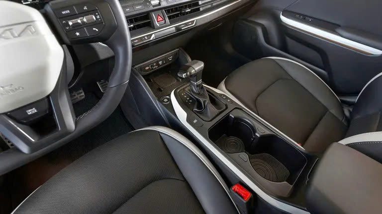 KIA K4 2026 có kích thước vượt trội so với đối thủ- Ảnh 5.