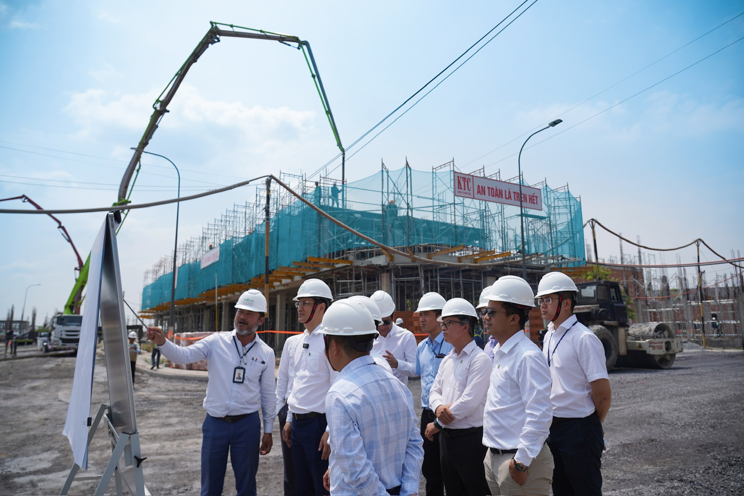 Đô thị 1.000ha ven sông Đồng Nai bắt đầu lộ trình cấp sổ hồng cho cư dân- Ảnh 3.