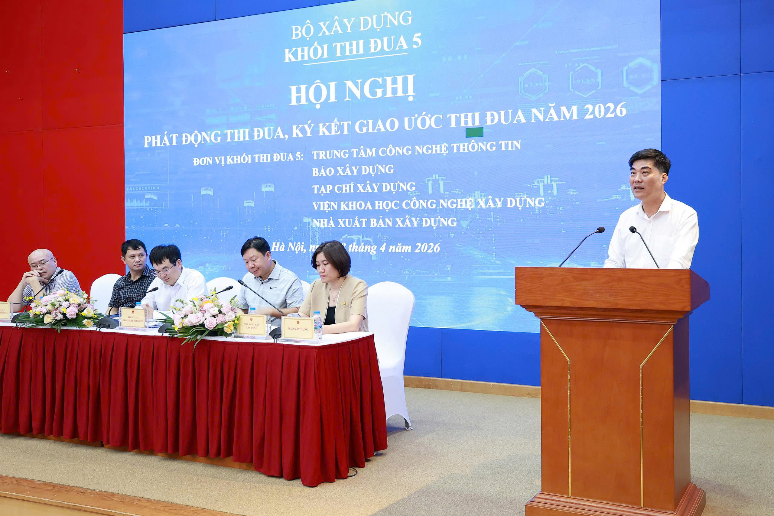 Khối thi đua 5 Bộ X&acirc;y dựng k&yacute; giao ước, quyết t&acirc;m bứt ph&aacute; trong năm 2026- Ảnh 3.