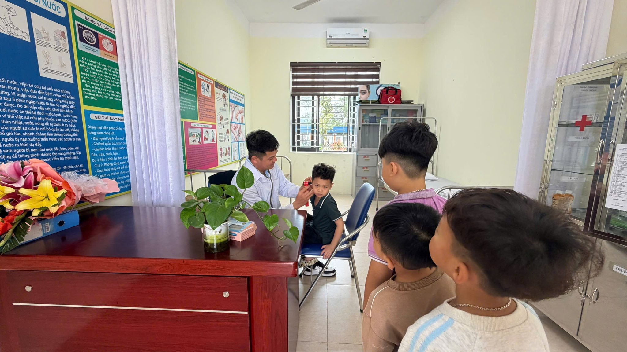 Trường học H&agrave; Nội siết chặt ph&ograve;ng, chống bệnh tay ch&acirc;n miệng- Ảnh 8.