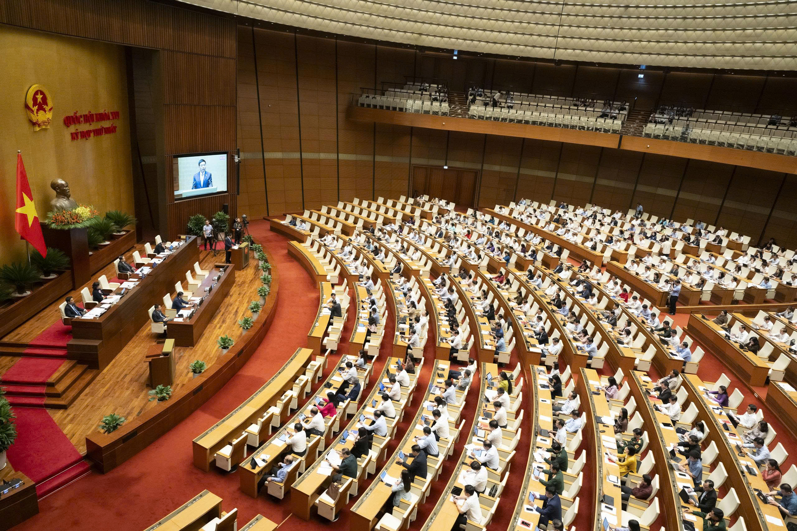 Ưu ti&ecirc;n th&aacute;o gỡ điểm nghẽn hạ tầng, tập trung dự &aacute;n chiến lược, c&oacute; sức lan tỏa- Ảnh 2.