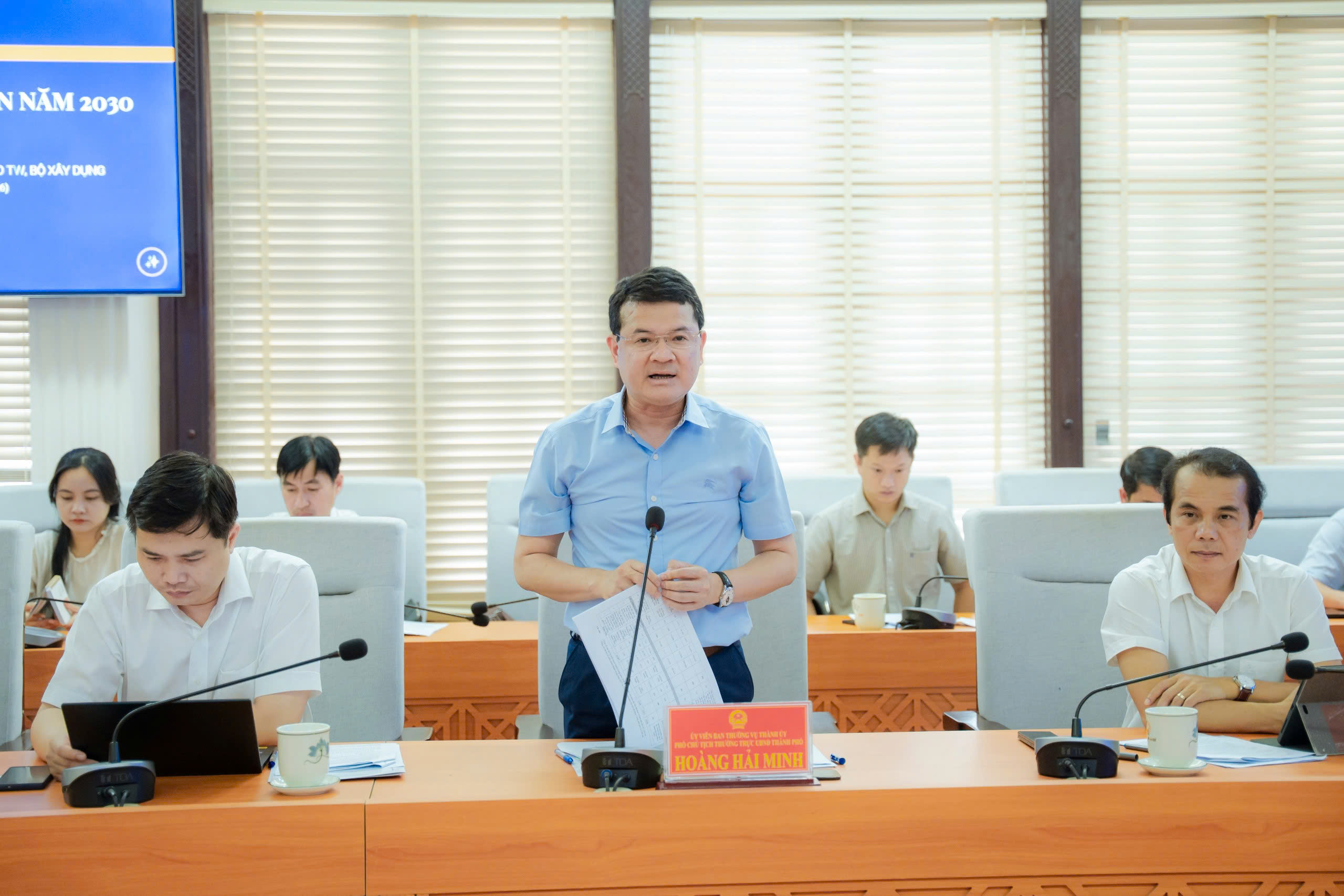 Thứ trưởng Nguyễn Văn Sinh: Huế cần dồn lực hoàn thành chỉ tiêu 3.200 căn nhà ở xã hội- Ảnh 3.