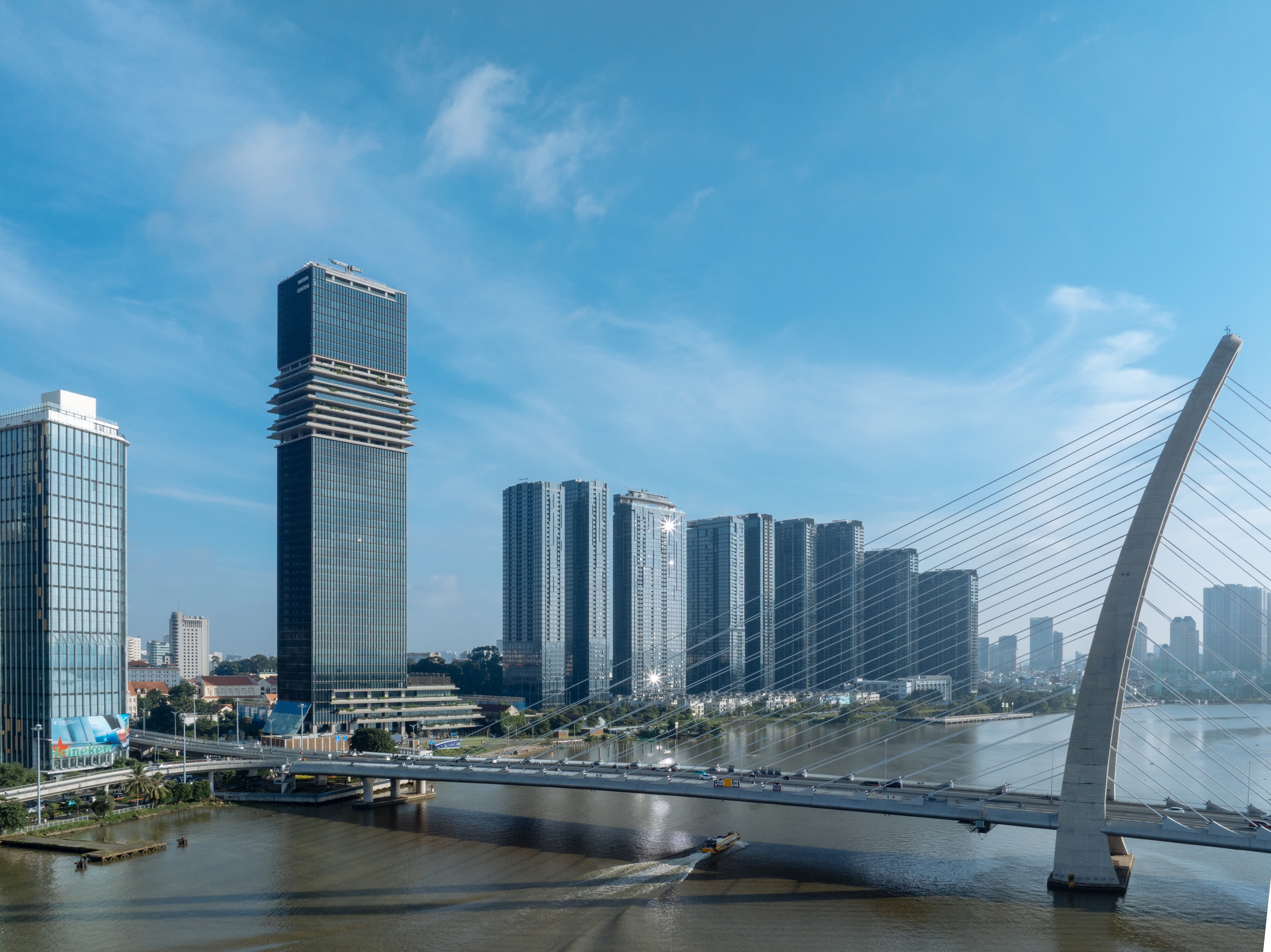 Những địa chỉ hàng hiệu định hình diện mạo mới của Việt Nam&nbsp;trong góc nhìn quốc tế- Ảnh 3.