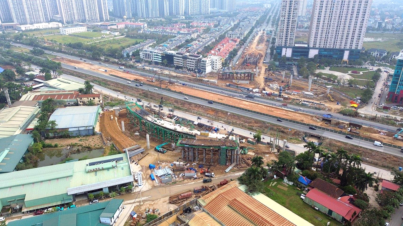 Hà Nội đẩy nhanh hạ tầng giao thông, tạo lực đẩy cho bất động sản- Ảnh 1.